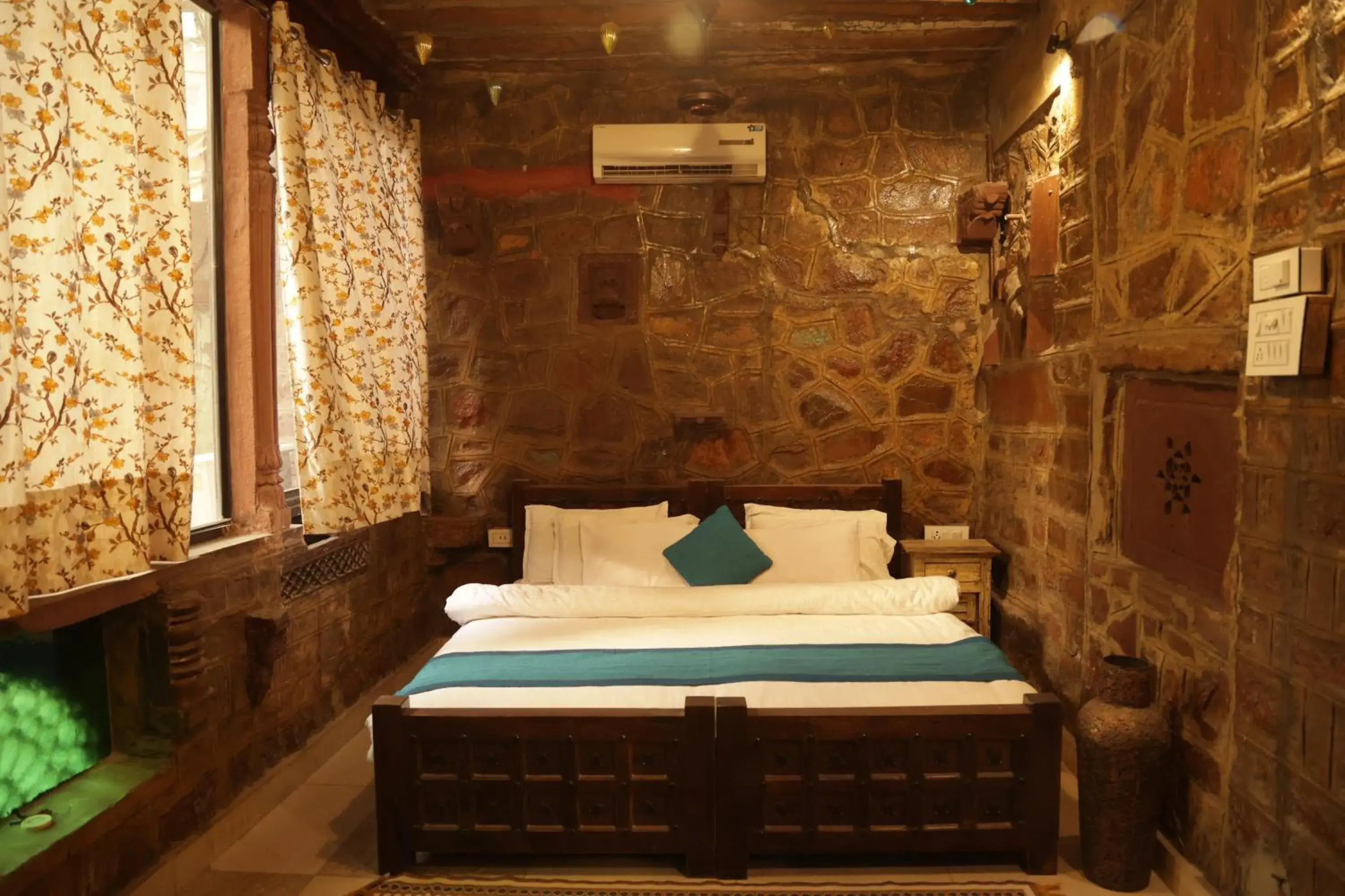 Junior Suite with Balcony in JHANKAR Haveli Junior Suite with Balcony in JHANKAR Haveli