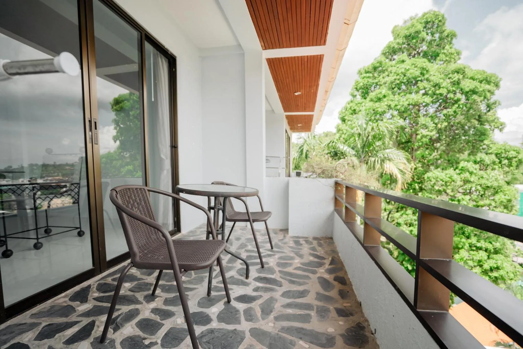 Balcony/Terrace in Club Bamboo Boutique Patong Beach Resort