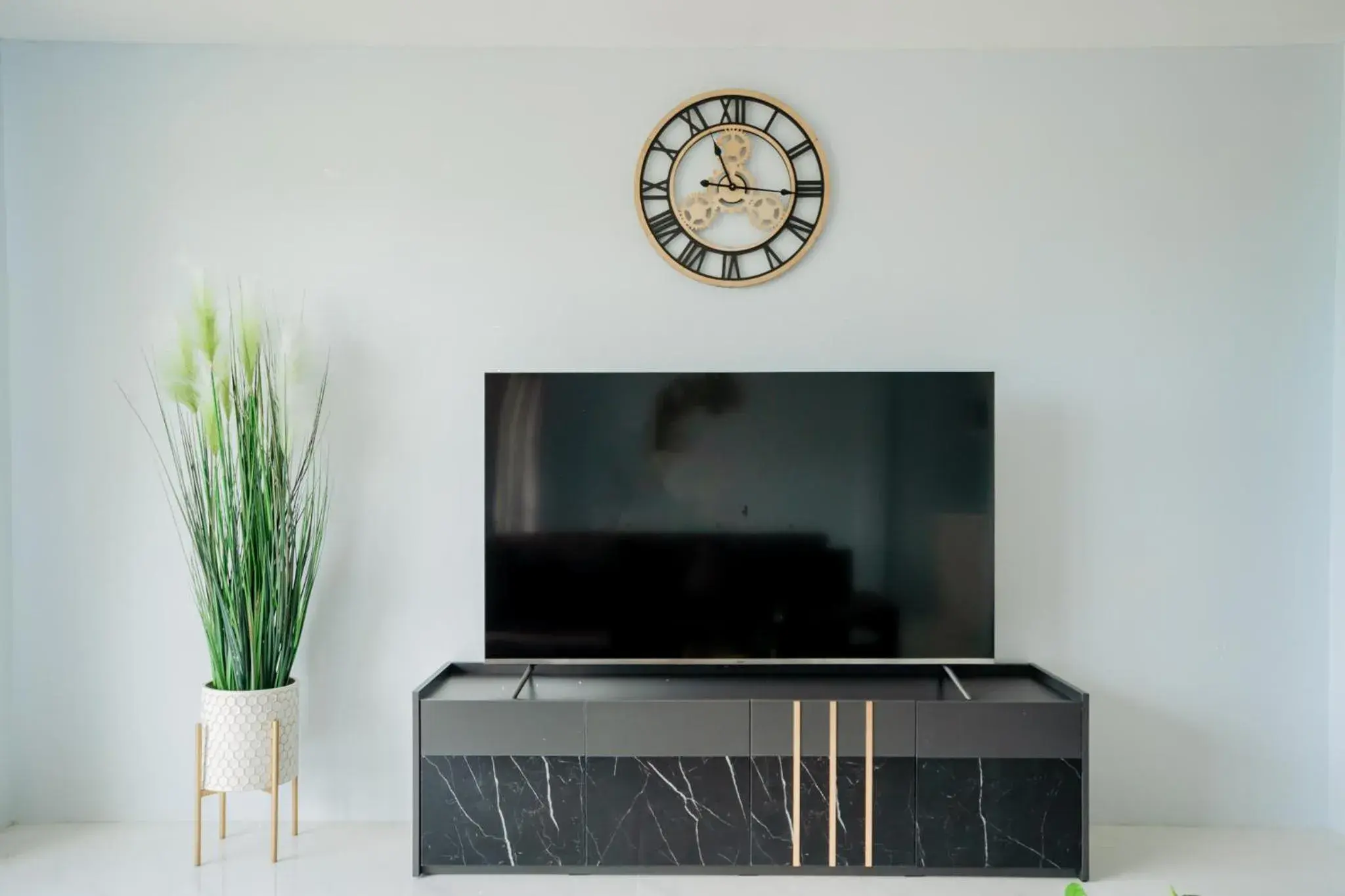 Living room in Club Bamboo Boutique Patong Beach Resort Living room in Club Bamboo Boutique Patong Beach Resort