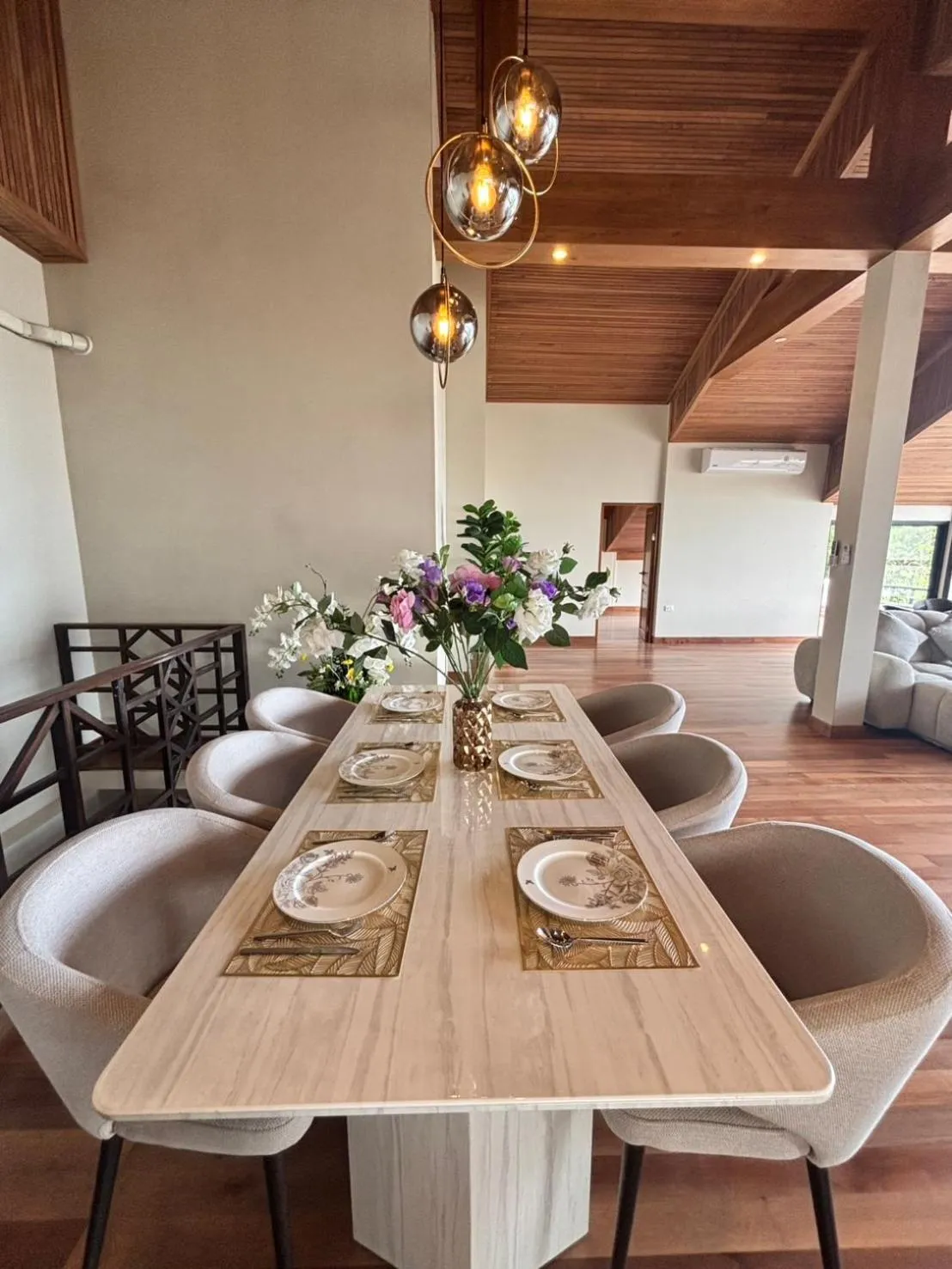 Dining area in Club Bamboo Boutique Patong Beach Resort