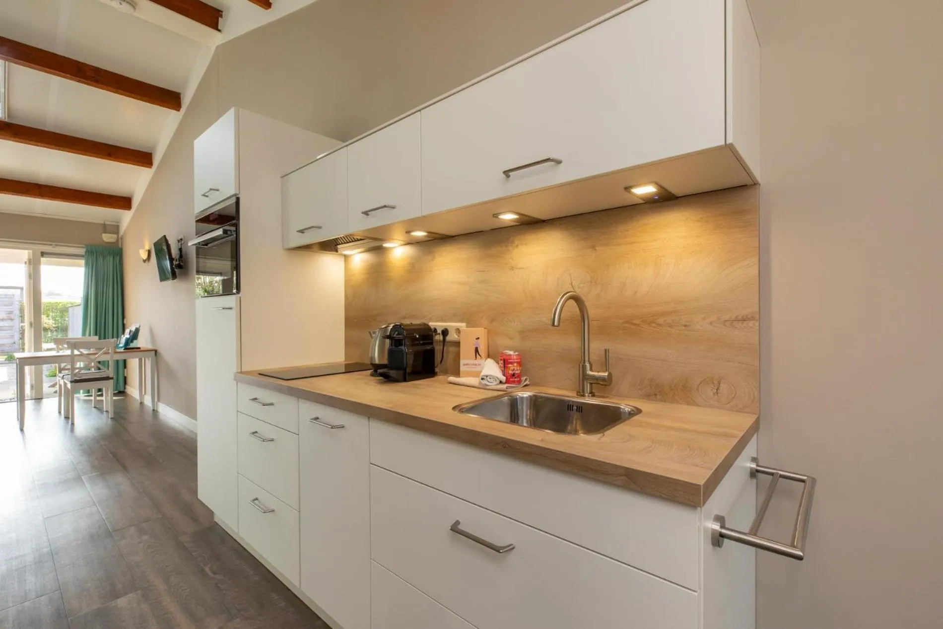 Welcome in - Sint-Anthonijshoek, studio's met eigen tuin, theeschenkerij en pluktuin