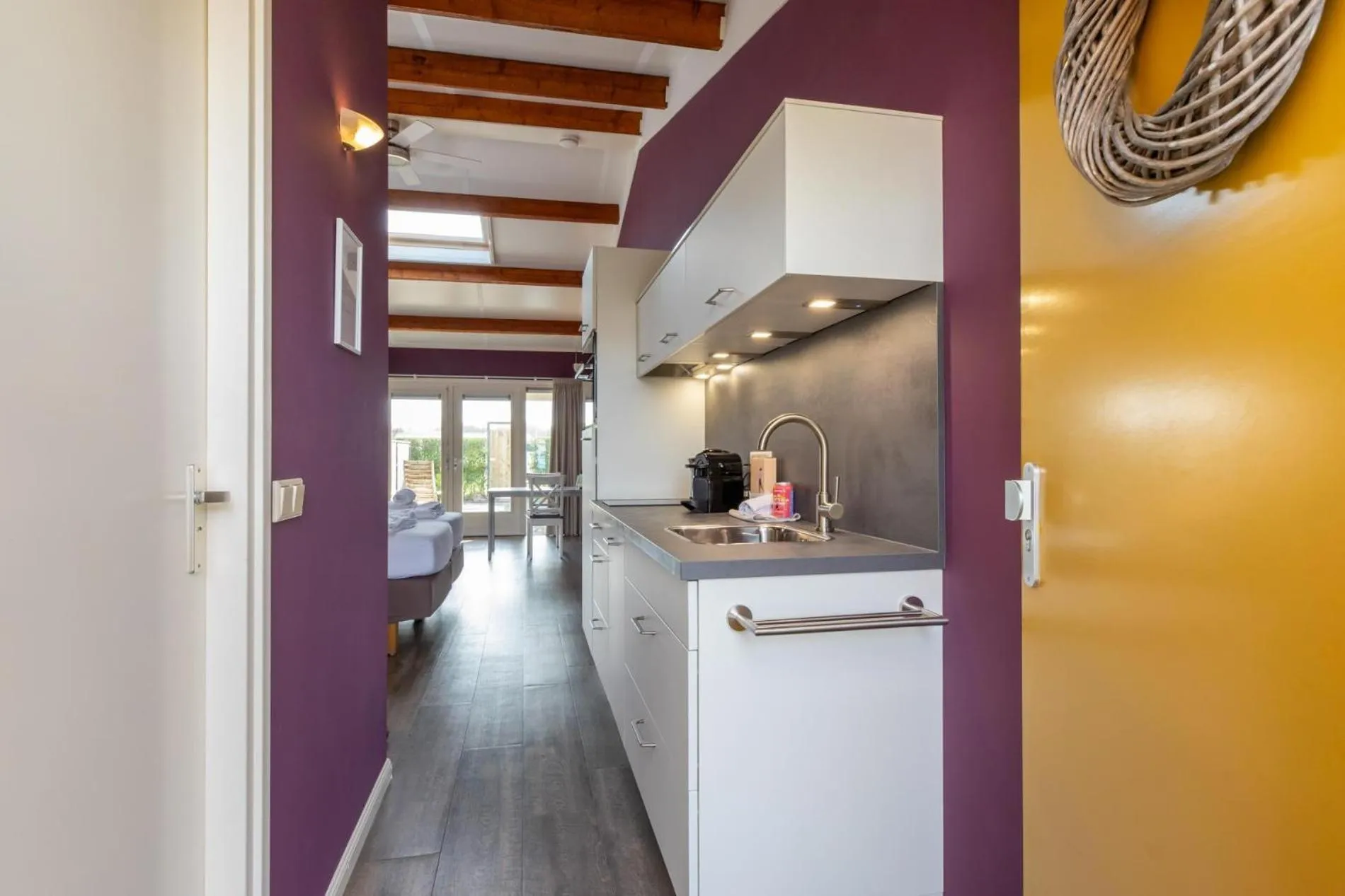 Welcome in - Sint-Anthonijshoek, studio's met eigen tuin, theeschenkerij en pluktuin