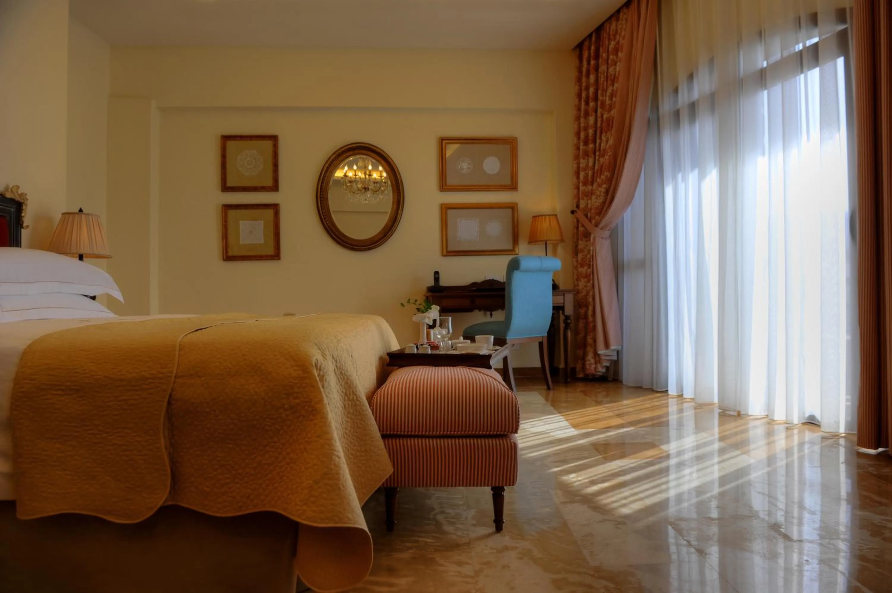 Bed in Byblos Sur Mer