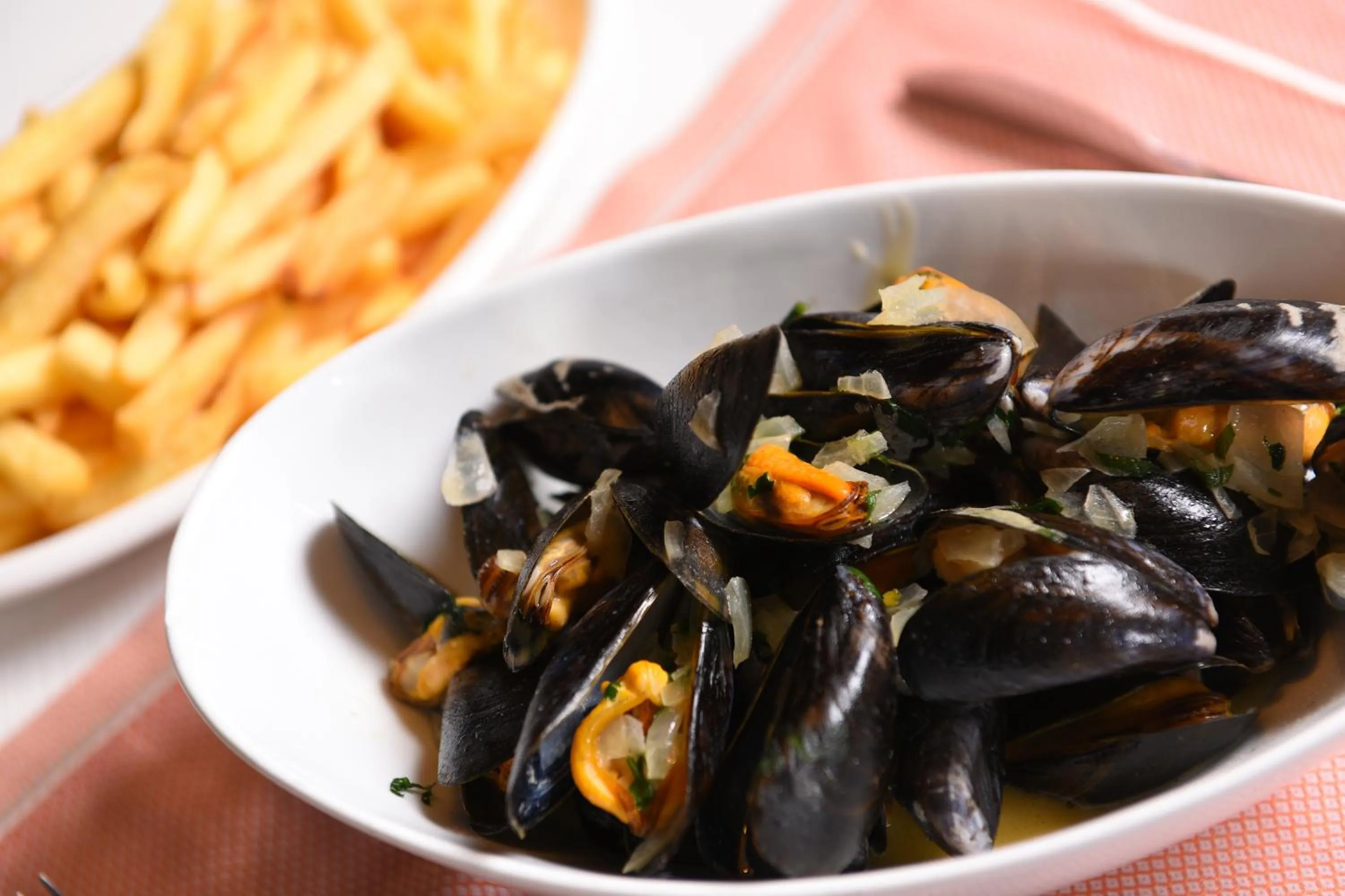 Restaurant/places to eat in Byblos Sur Mer