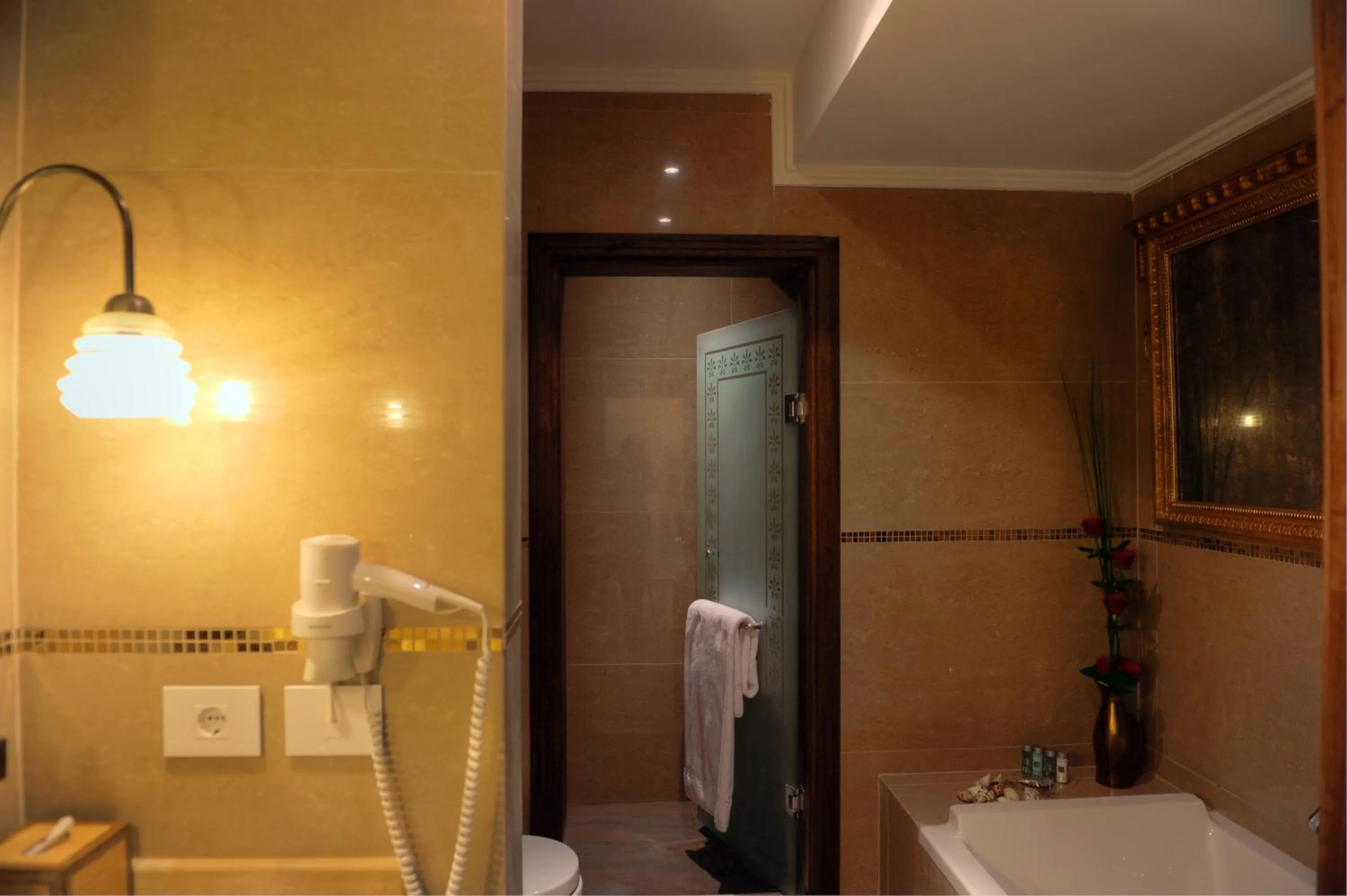 Bathroom in Byblos Sur Mer