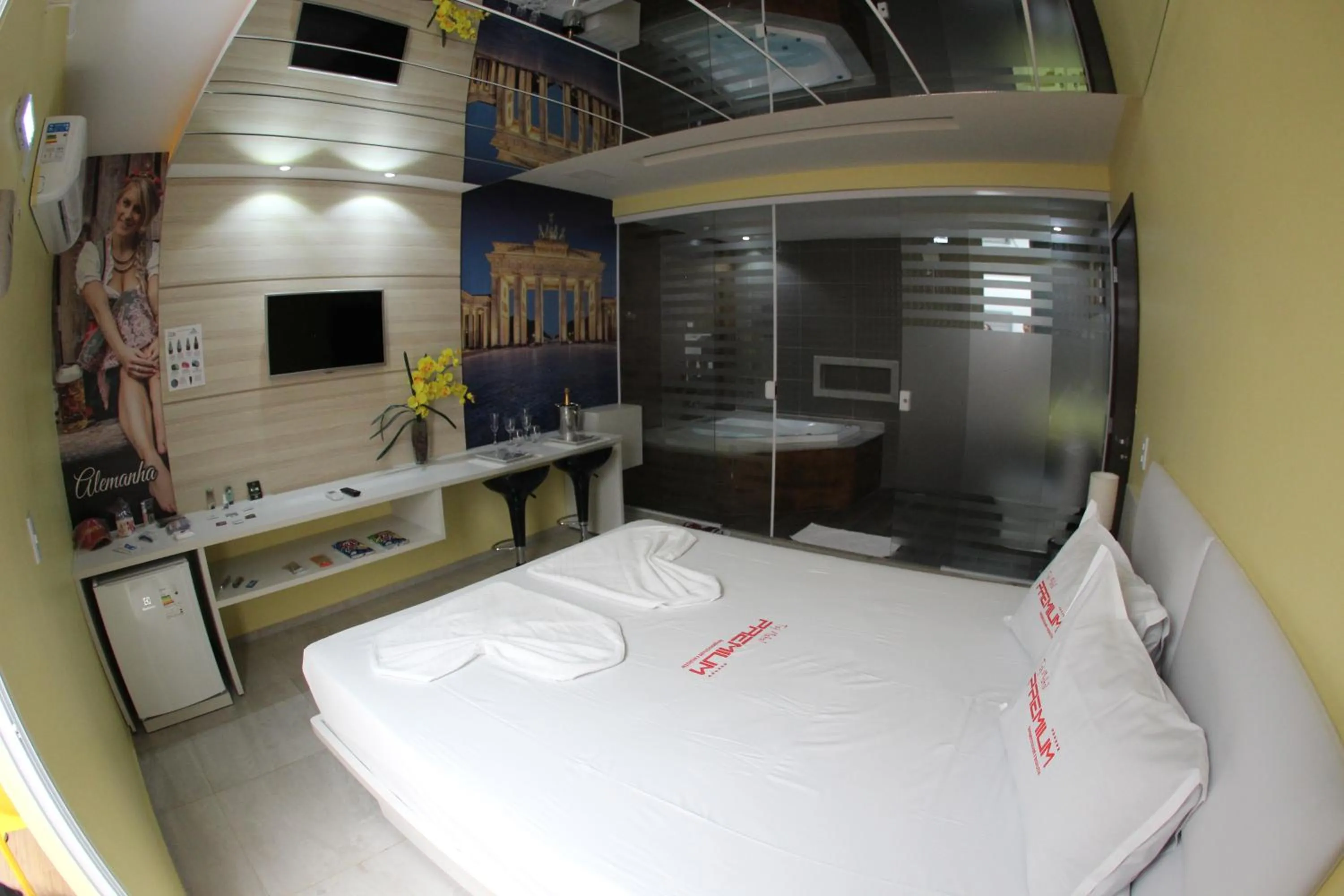 Suite with Spa Bath in Motel Premium (Adults Only)