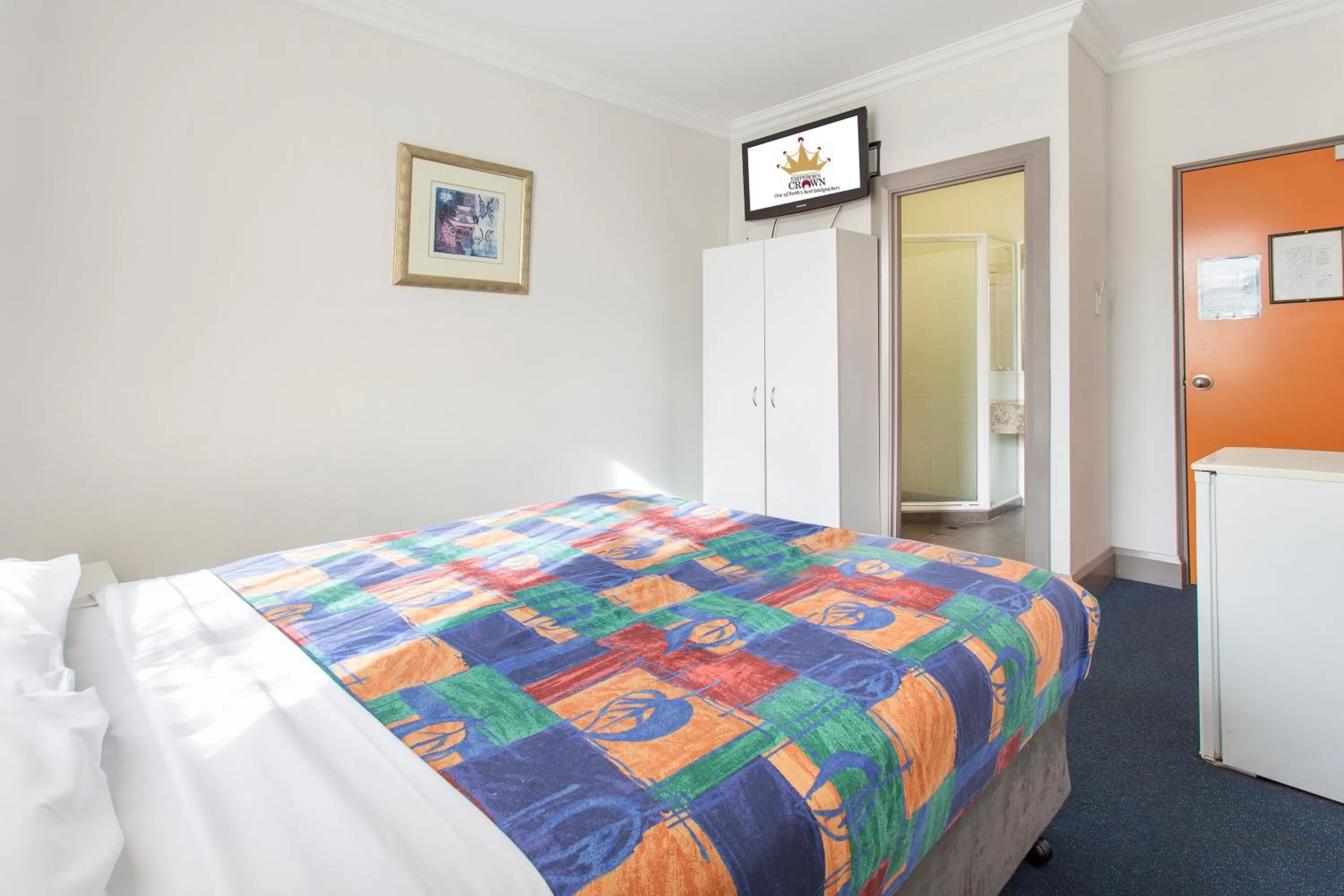 Bed in The Emperors Crown Hostel