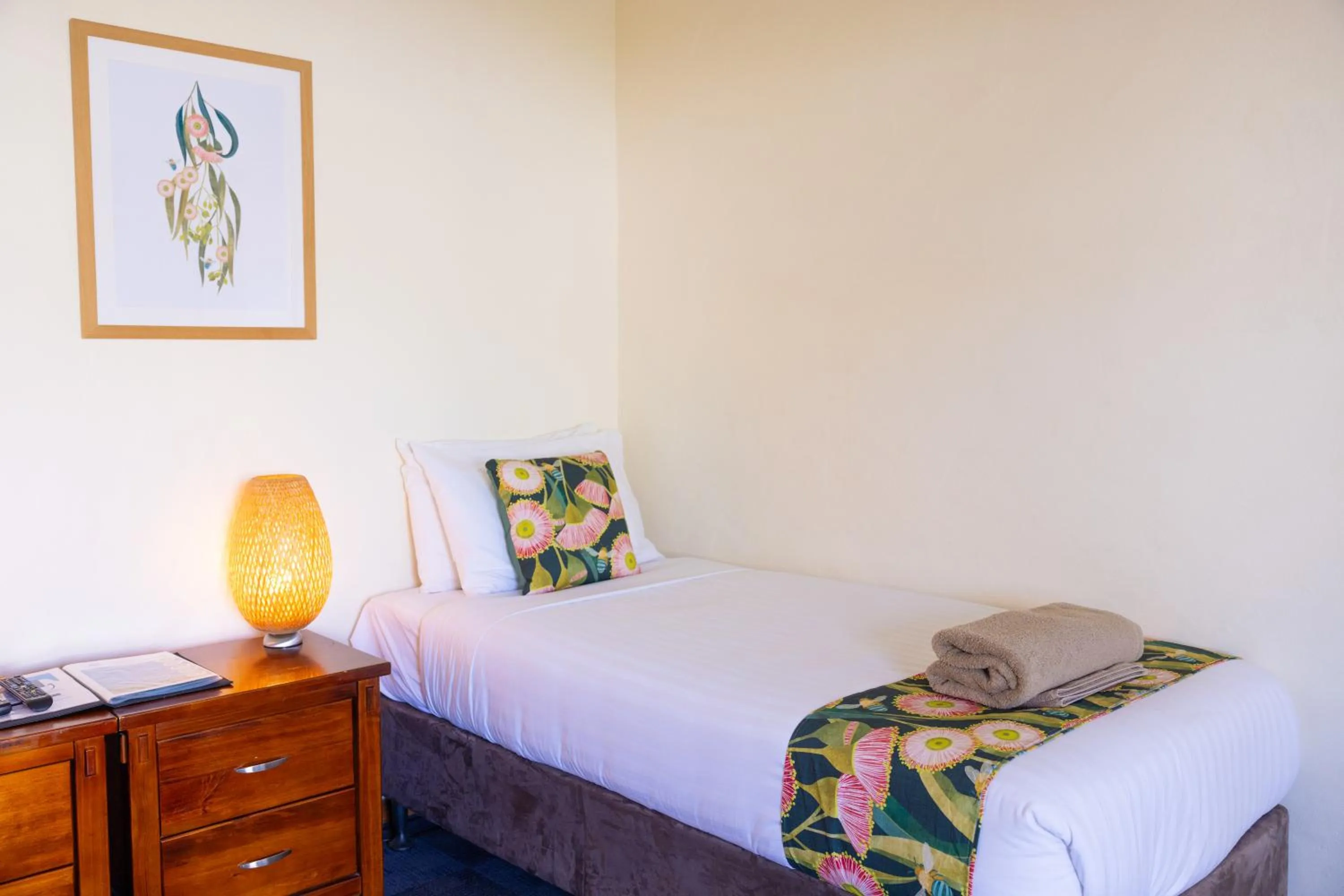 Bed in Surfpoint Resort