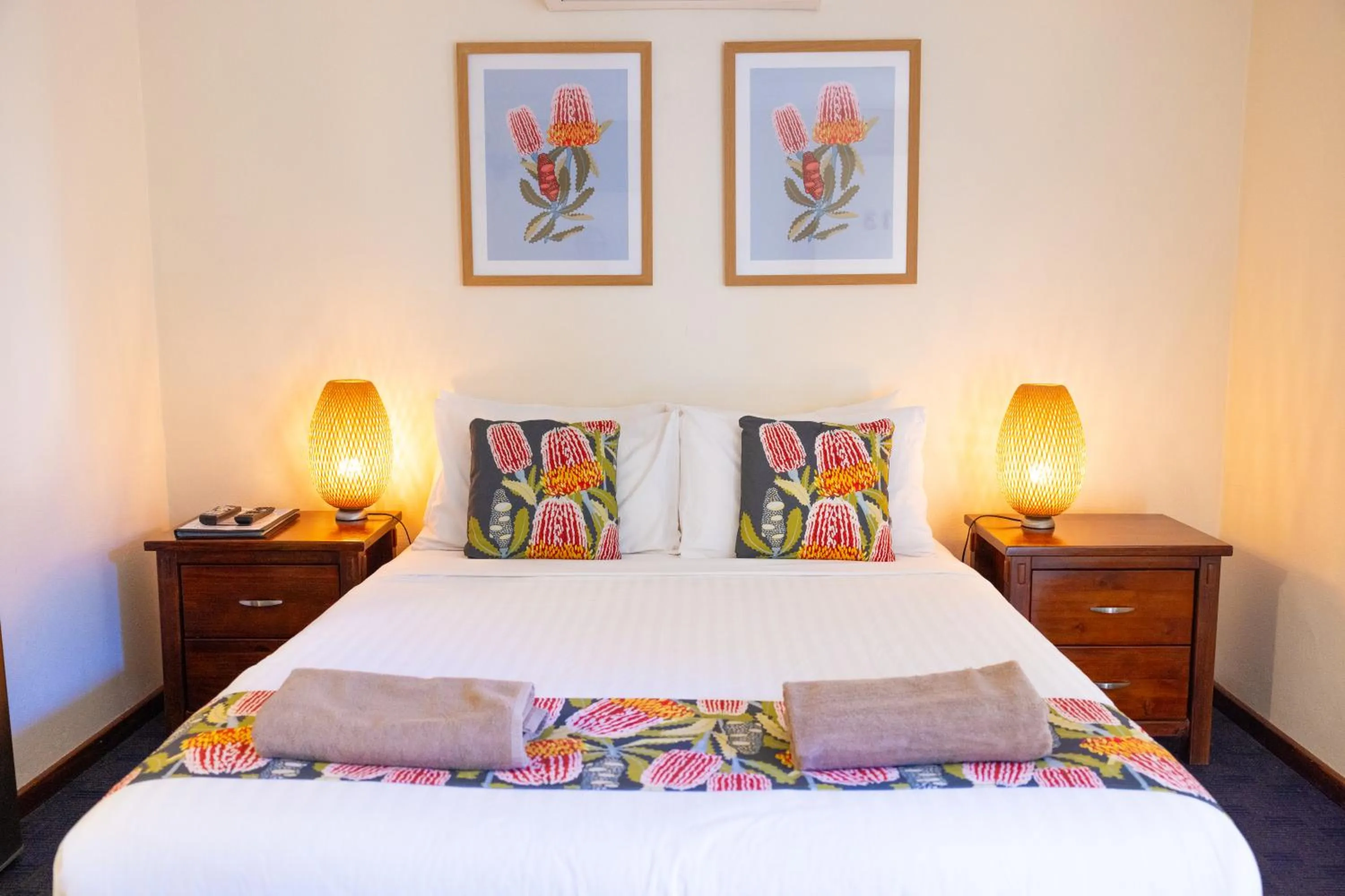 Bed in Surfpoint Resort