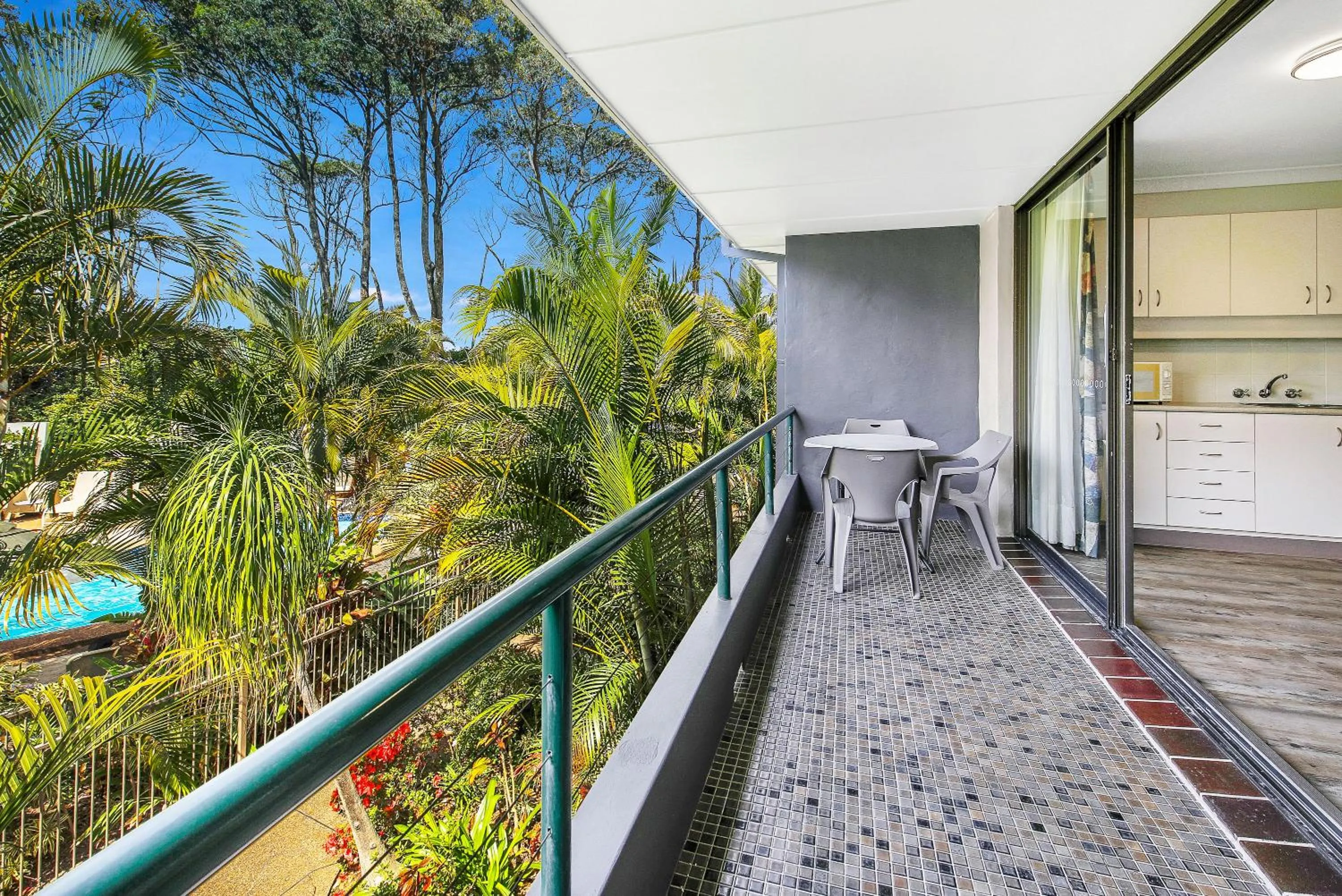 Balcony/Terrace in Smugglers On The Beach