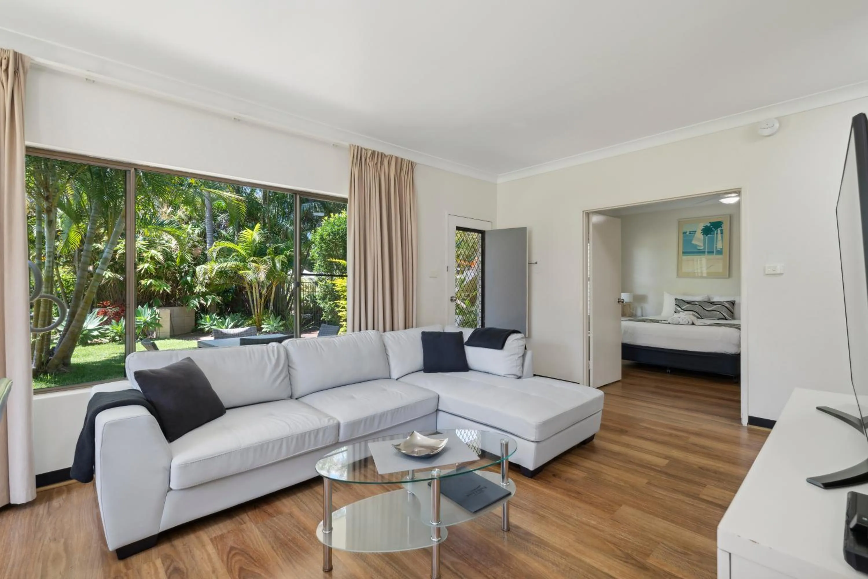 Living room in Smugglers On The Beach
