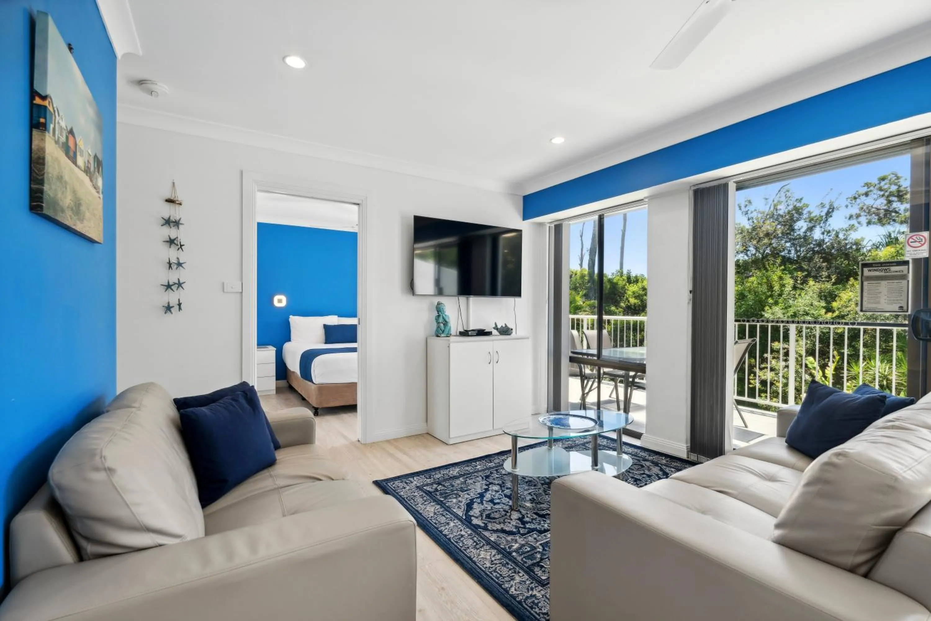 Living room in Smugglers On The Beach