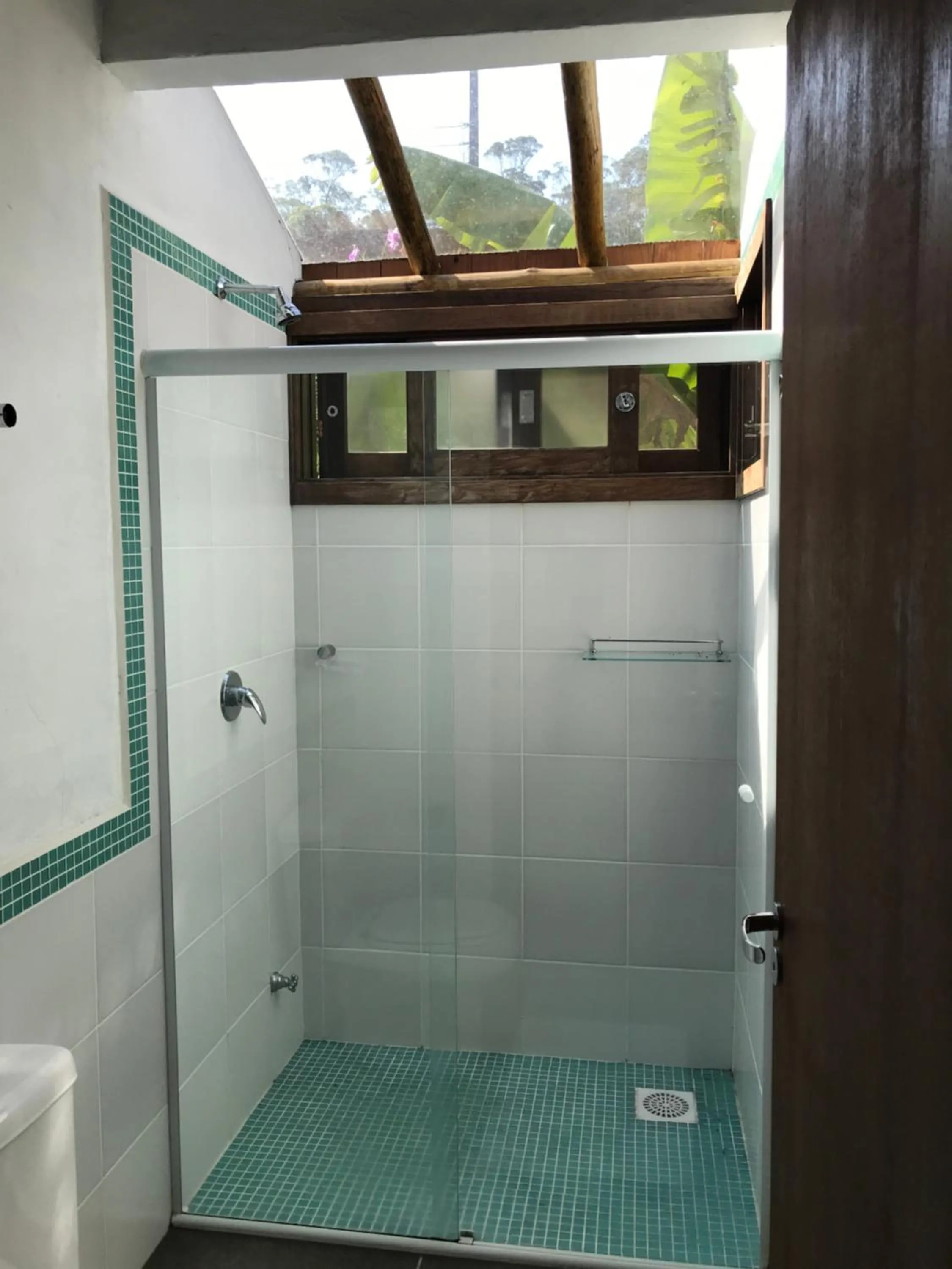 Shower in Pousada Paraíso do Luz