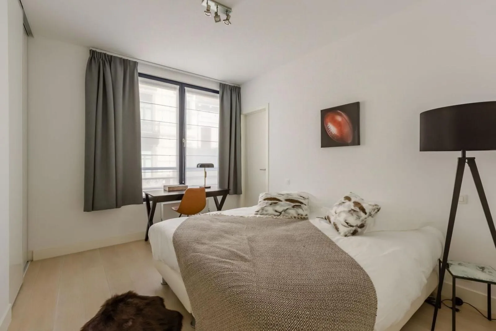 Photo of the whole room, Bed in The Livorno