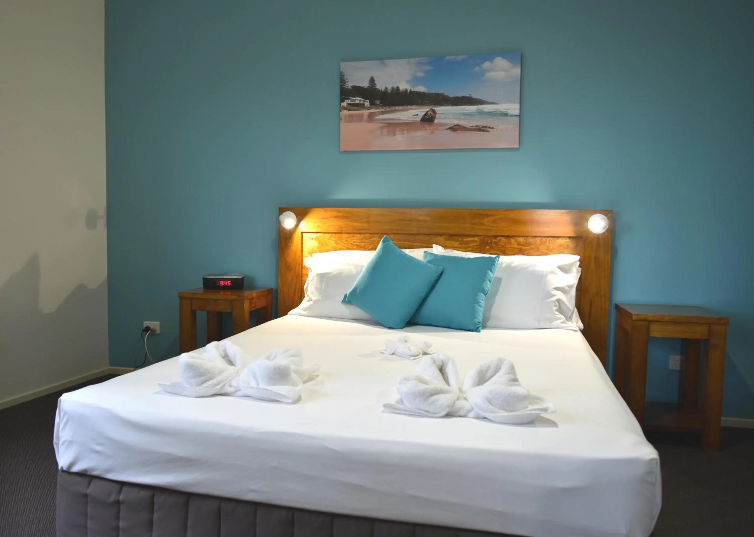 Bedroom, Bed in Beachside Holiday Apartments