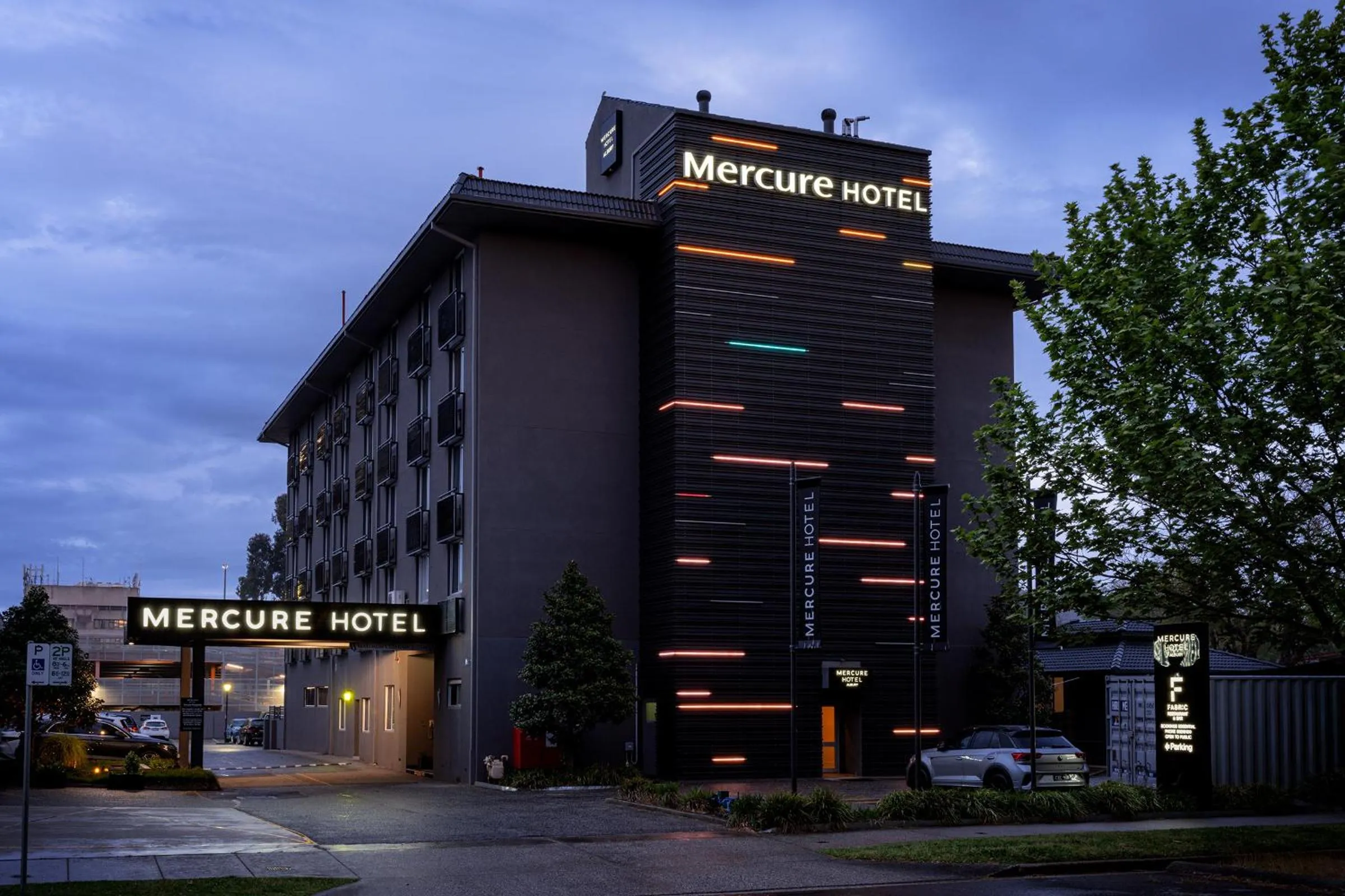 Property building in Mercure Albury