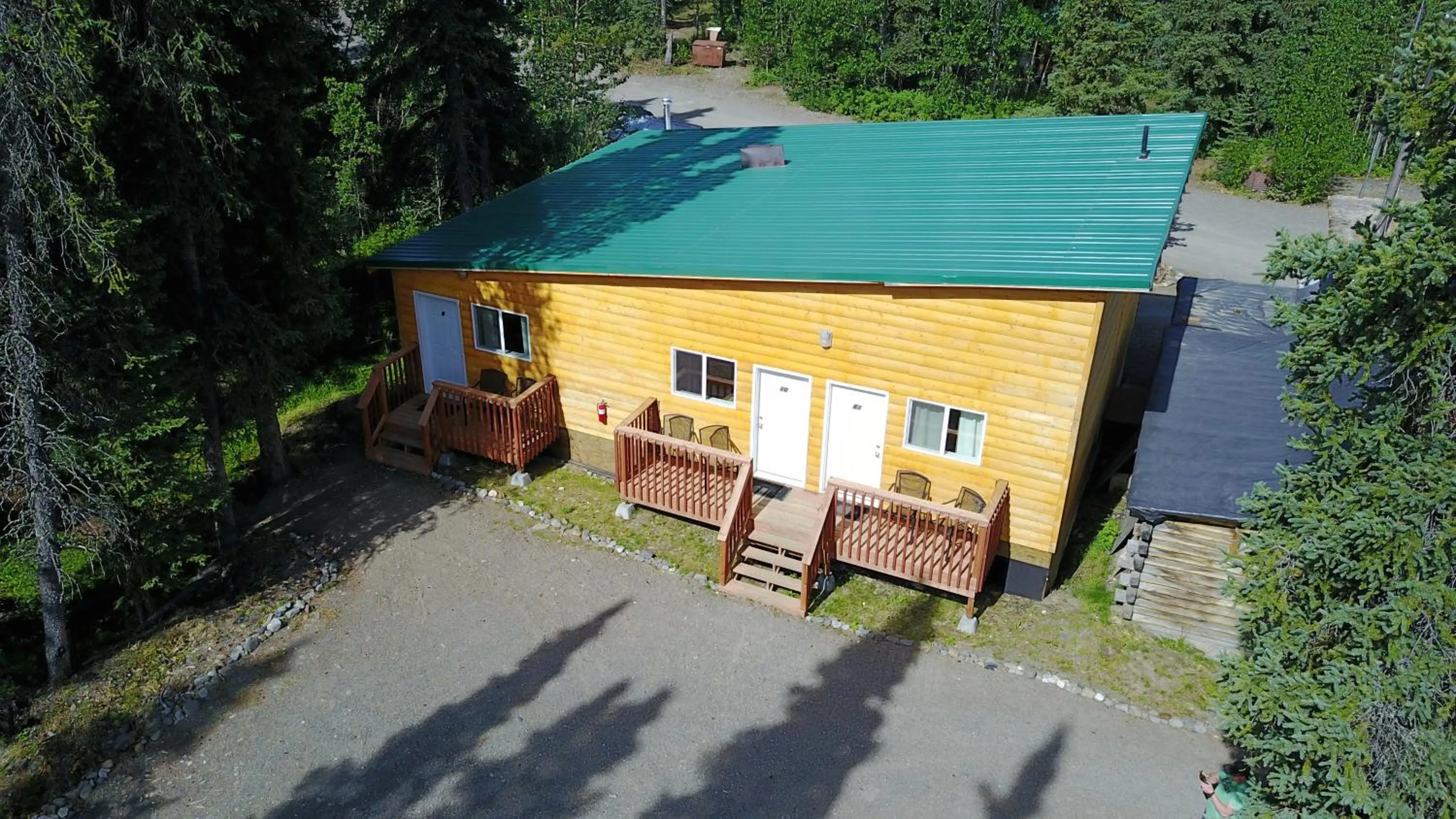 Shower in Carlo Creek Cabins