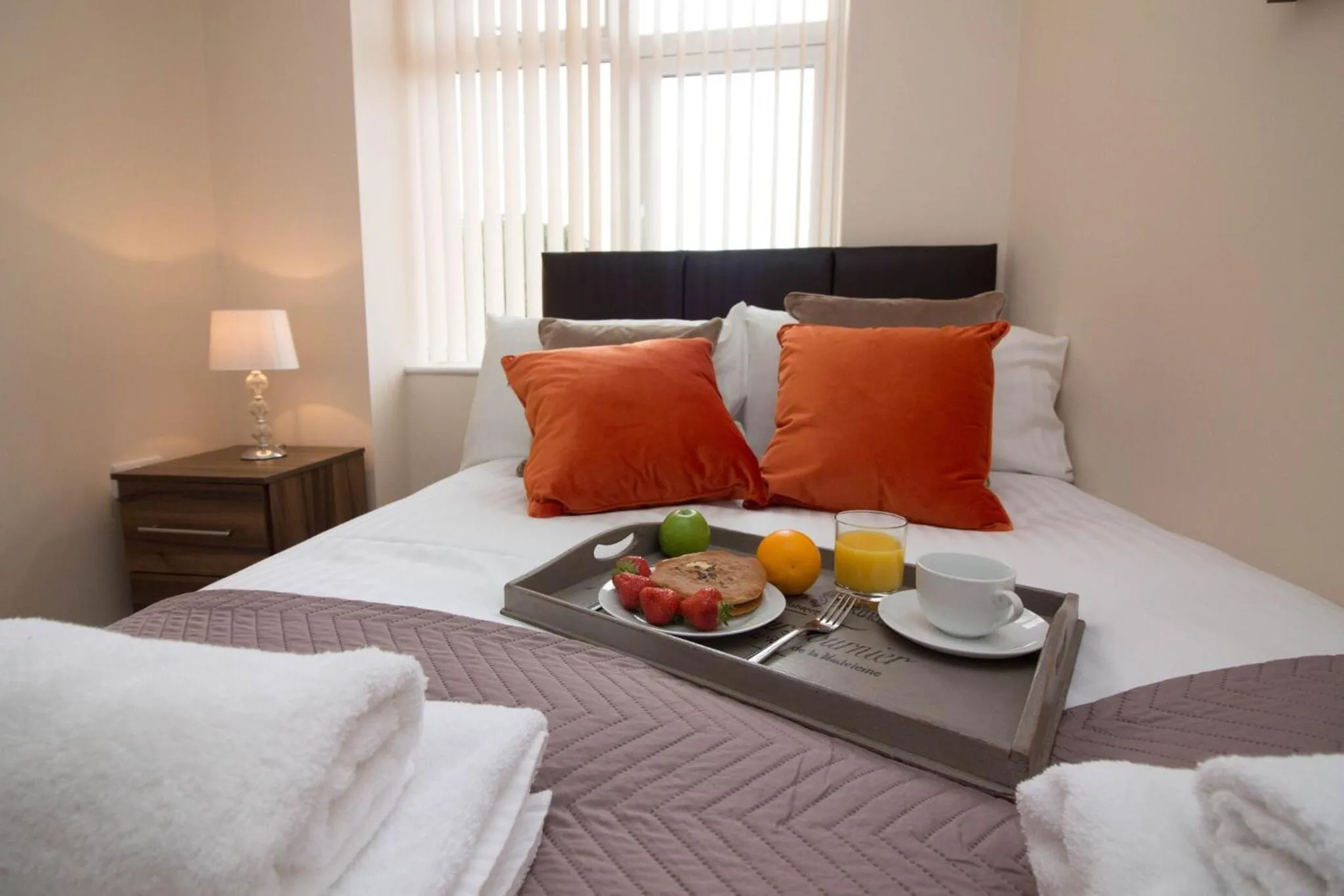 Bed in DPV - Above Bar Street Apartments