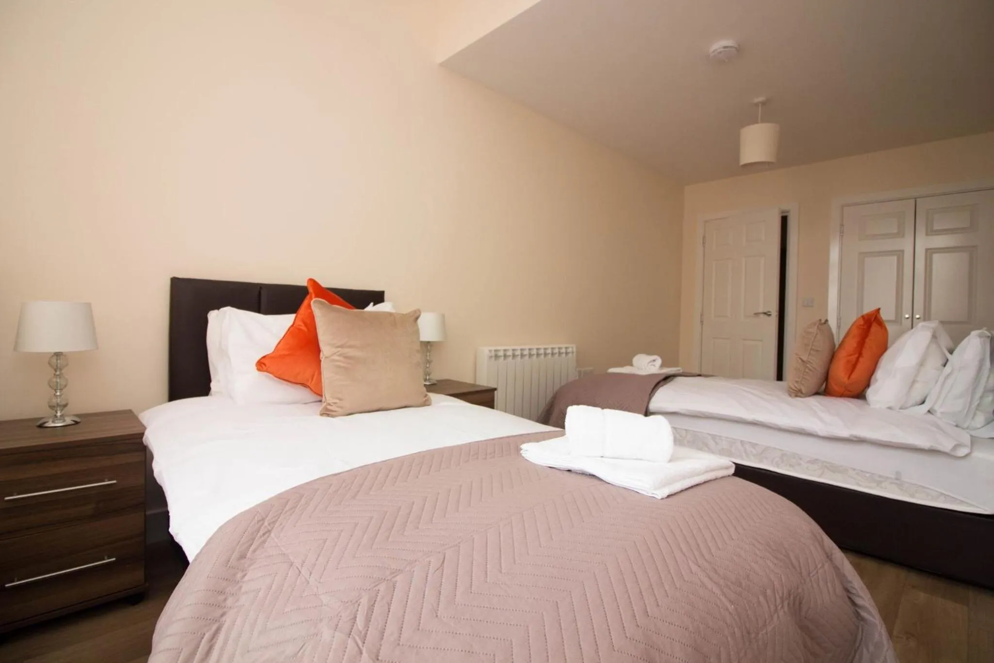 Bed in DPV - Above Bar Street Apartments