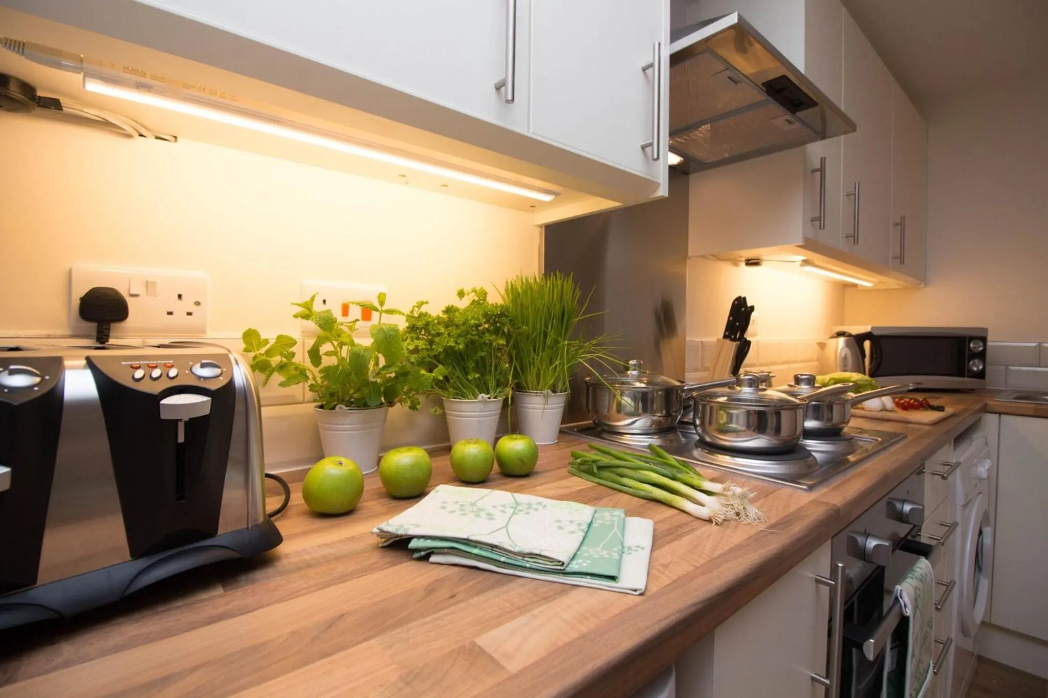 DPV - Above Bar Street Apartments