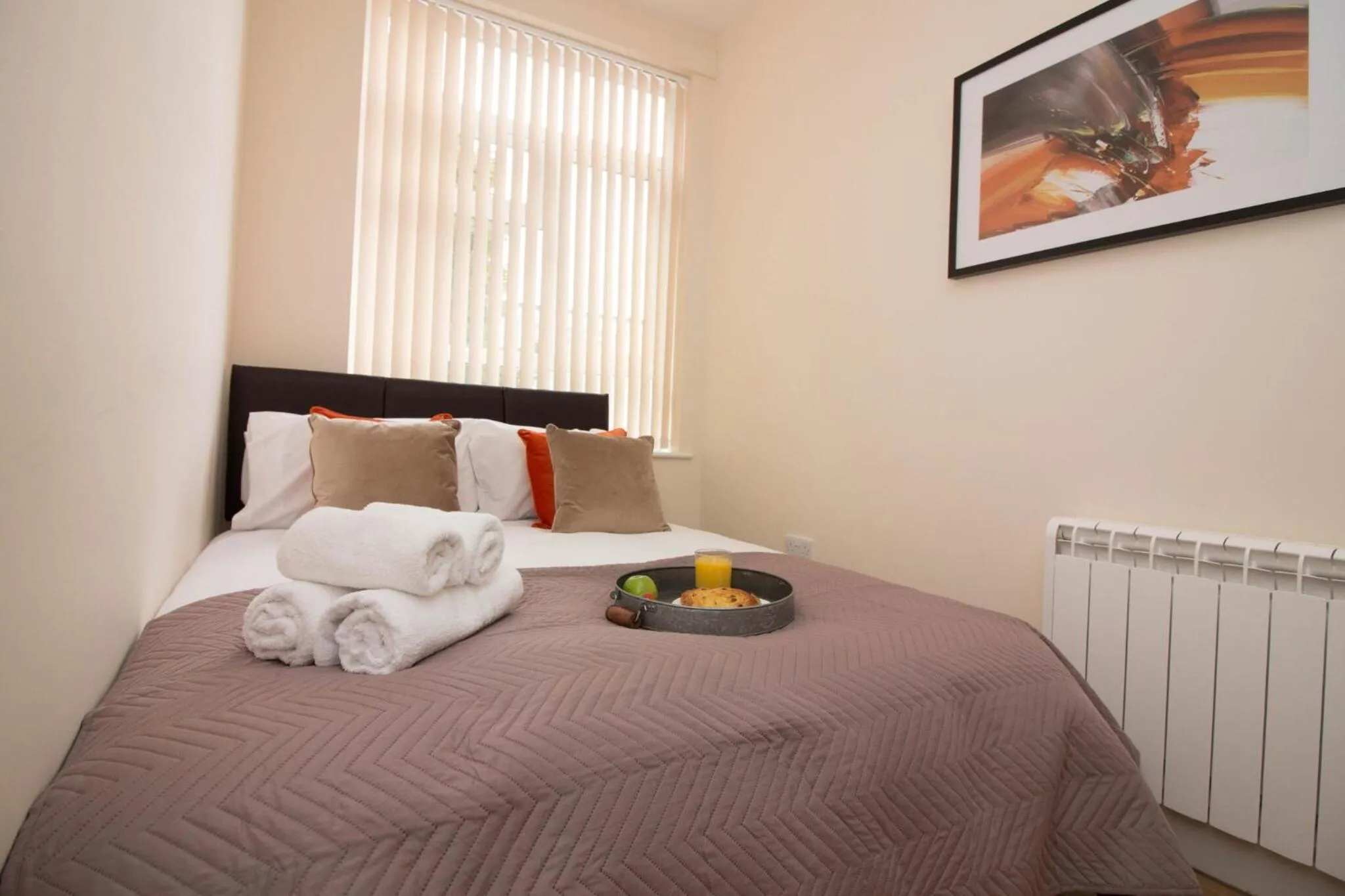 Bed in DPV - Above Bar Street Apartments