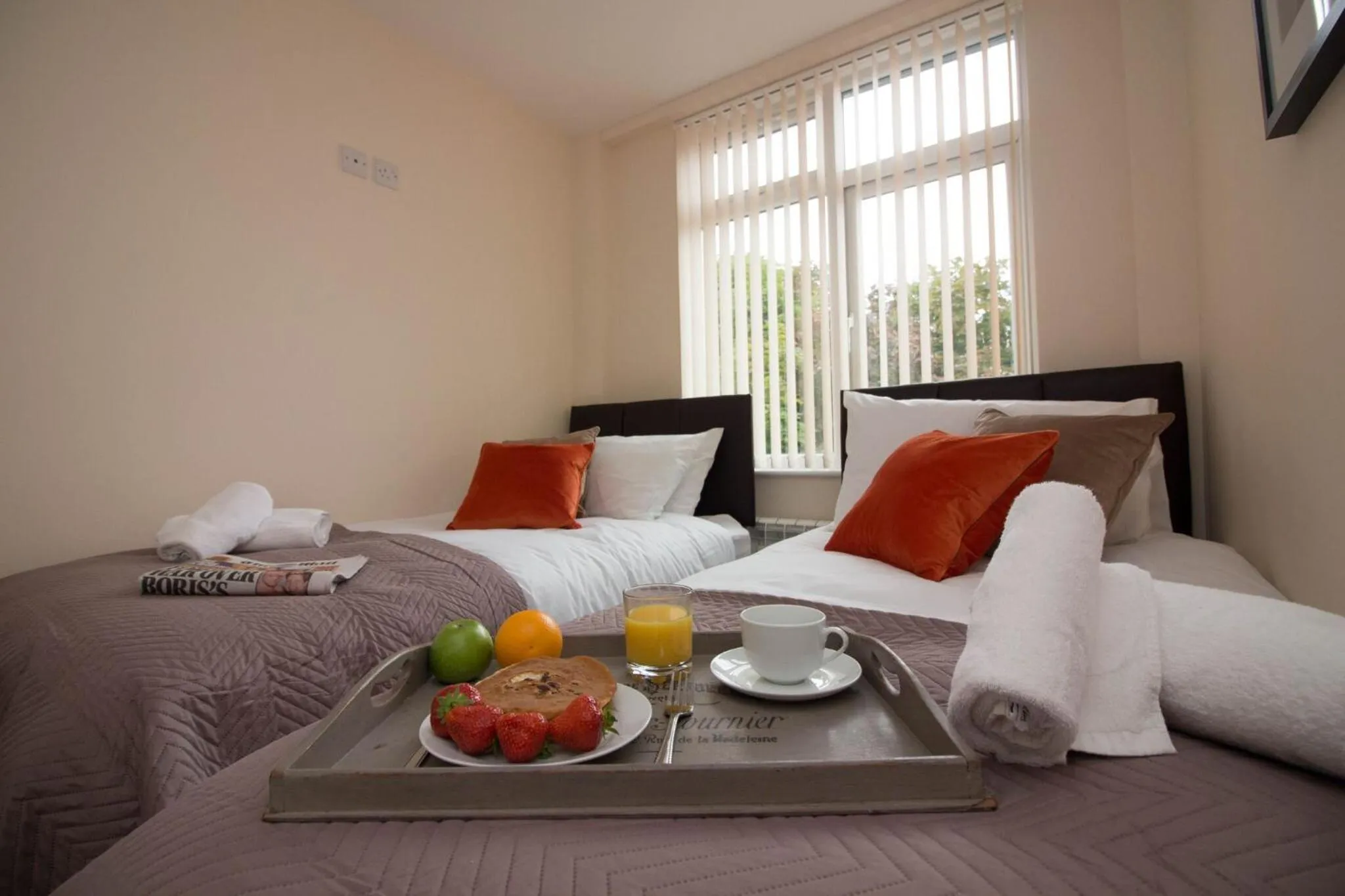 Bed in DPV - Above Bar Street Apartments