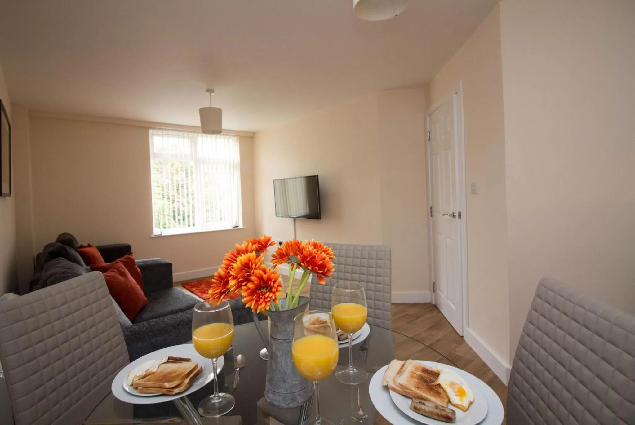 DPV - Above Bar Street Apartments