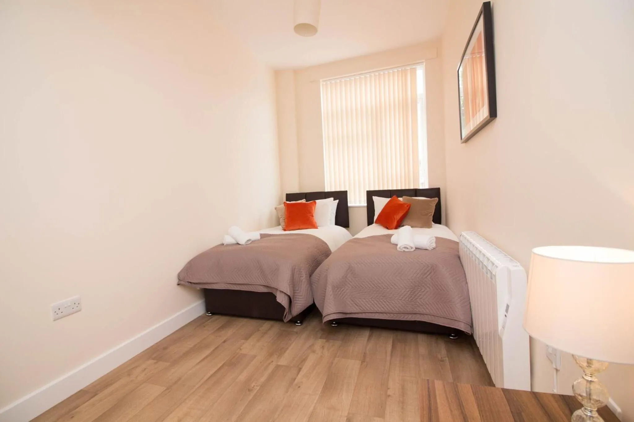 Bed in DPV - Above Bar Street Apartments