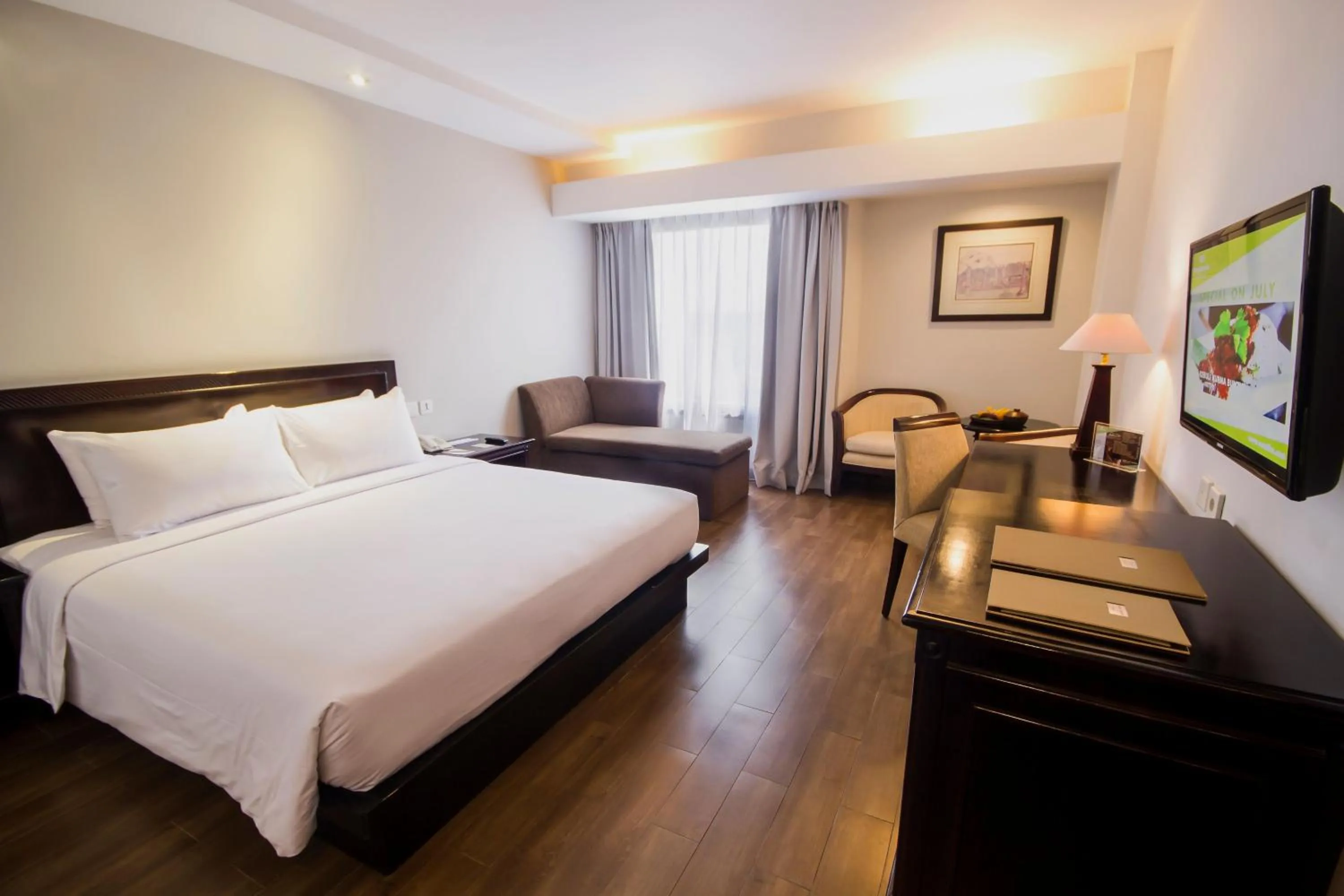 Bed in Hotel Santika Cirebon