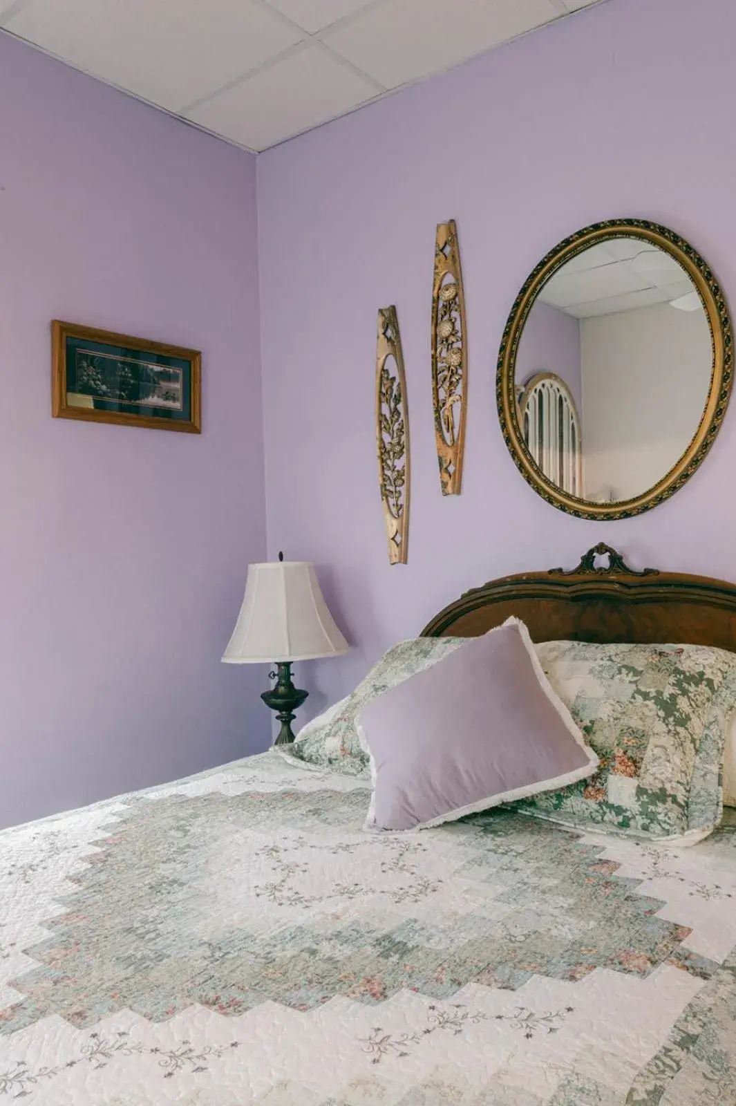 Budget Double Room in The Wolf Manor Budget Double Room in The Wolf Manor