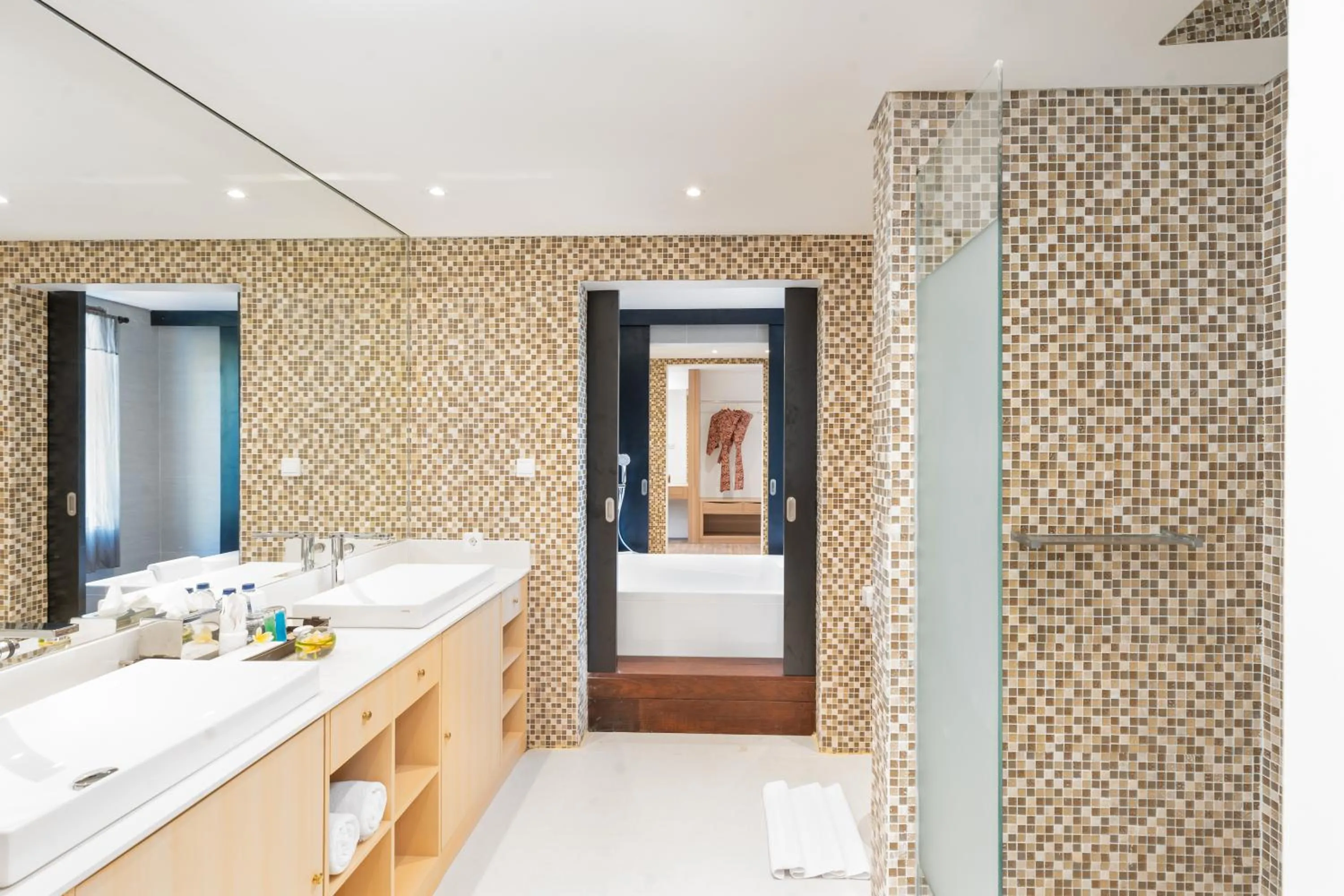 Shower in Downtown Villas