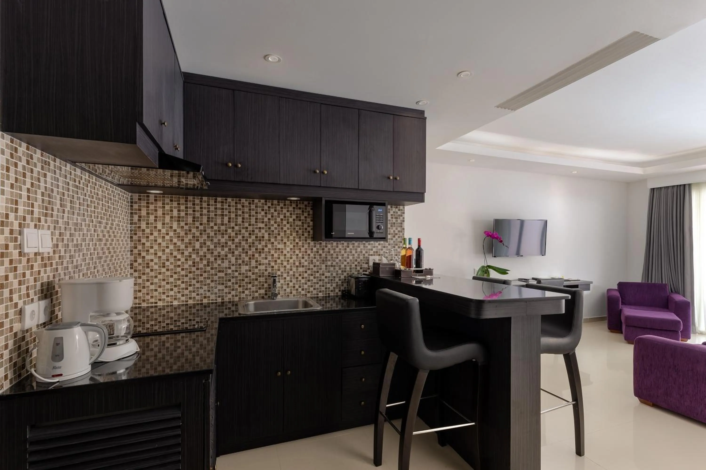 Coffee/tea facilities in Downtown Villas