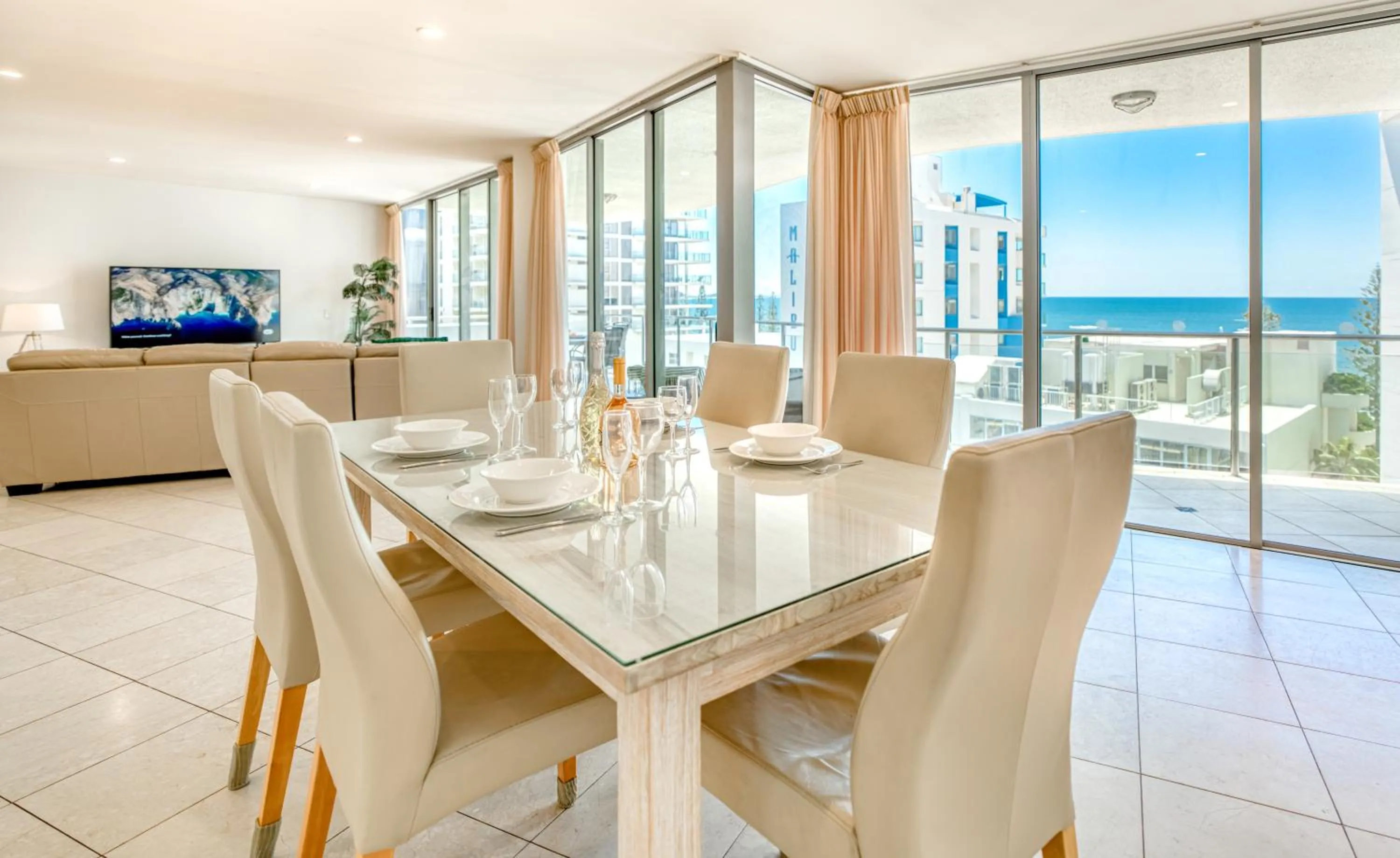 Dining area in Cilento Mooloolaba