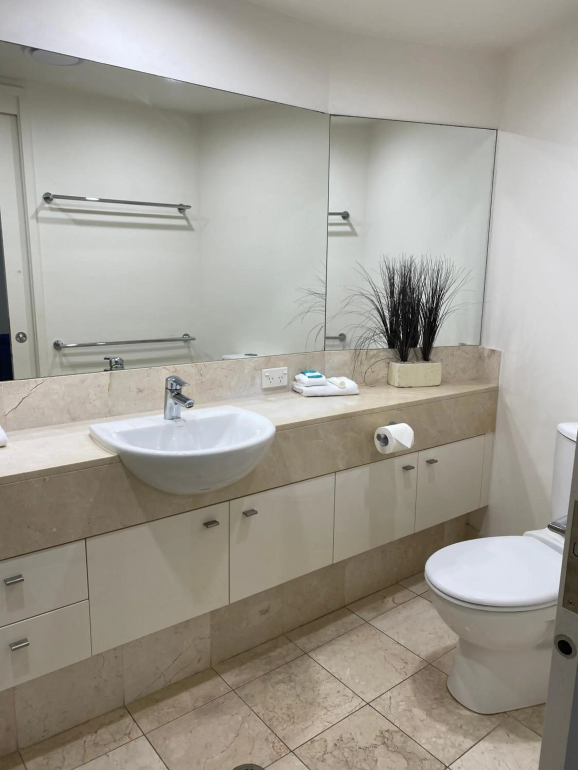 Toilet in Cilento Mooloolaba