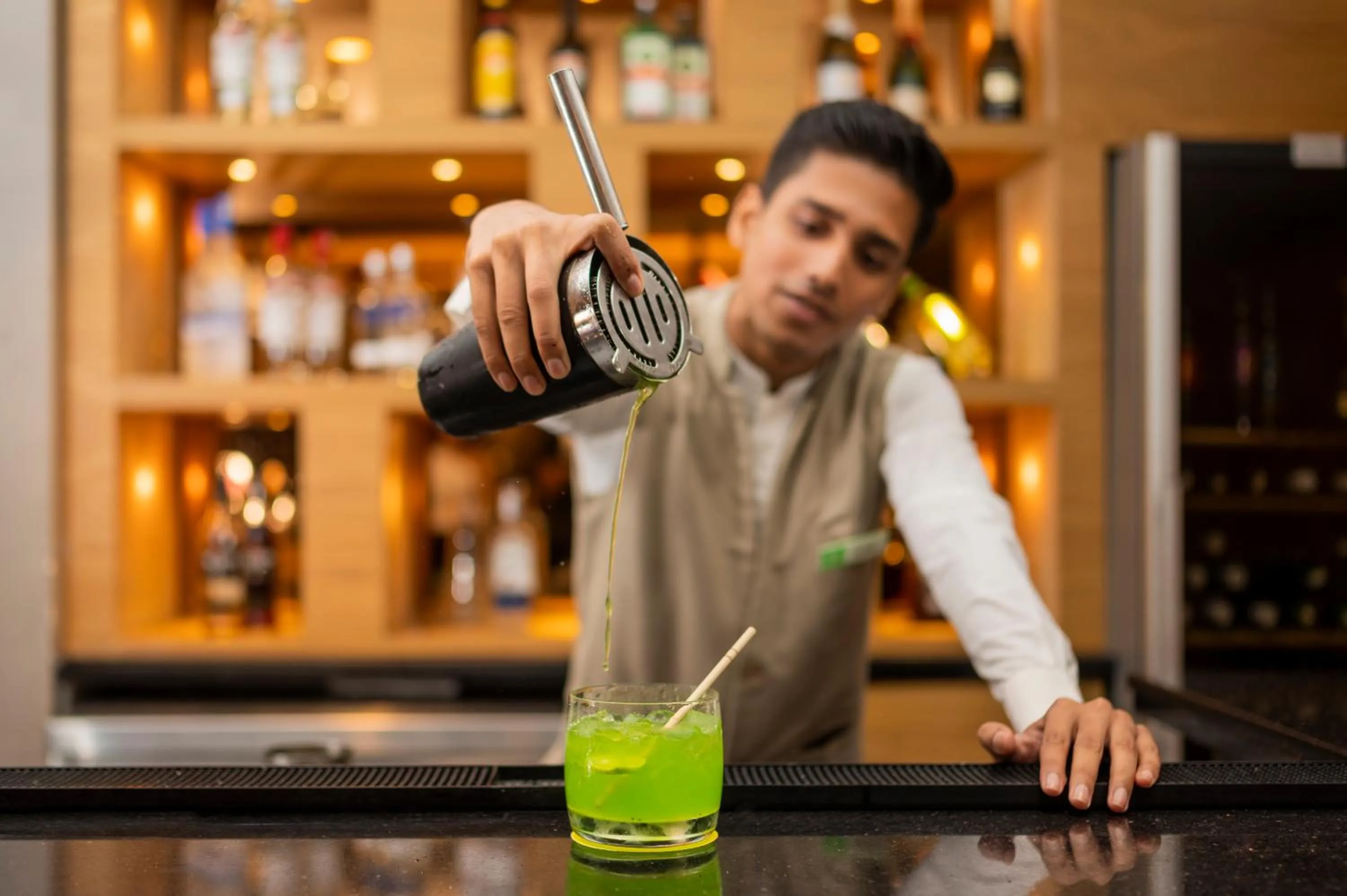 Lounge or bar in Holiday Inn Agra MG Road an IHG Hotel