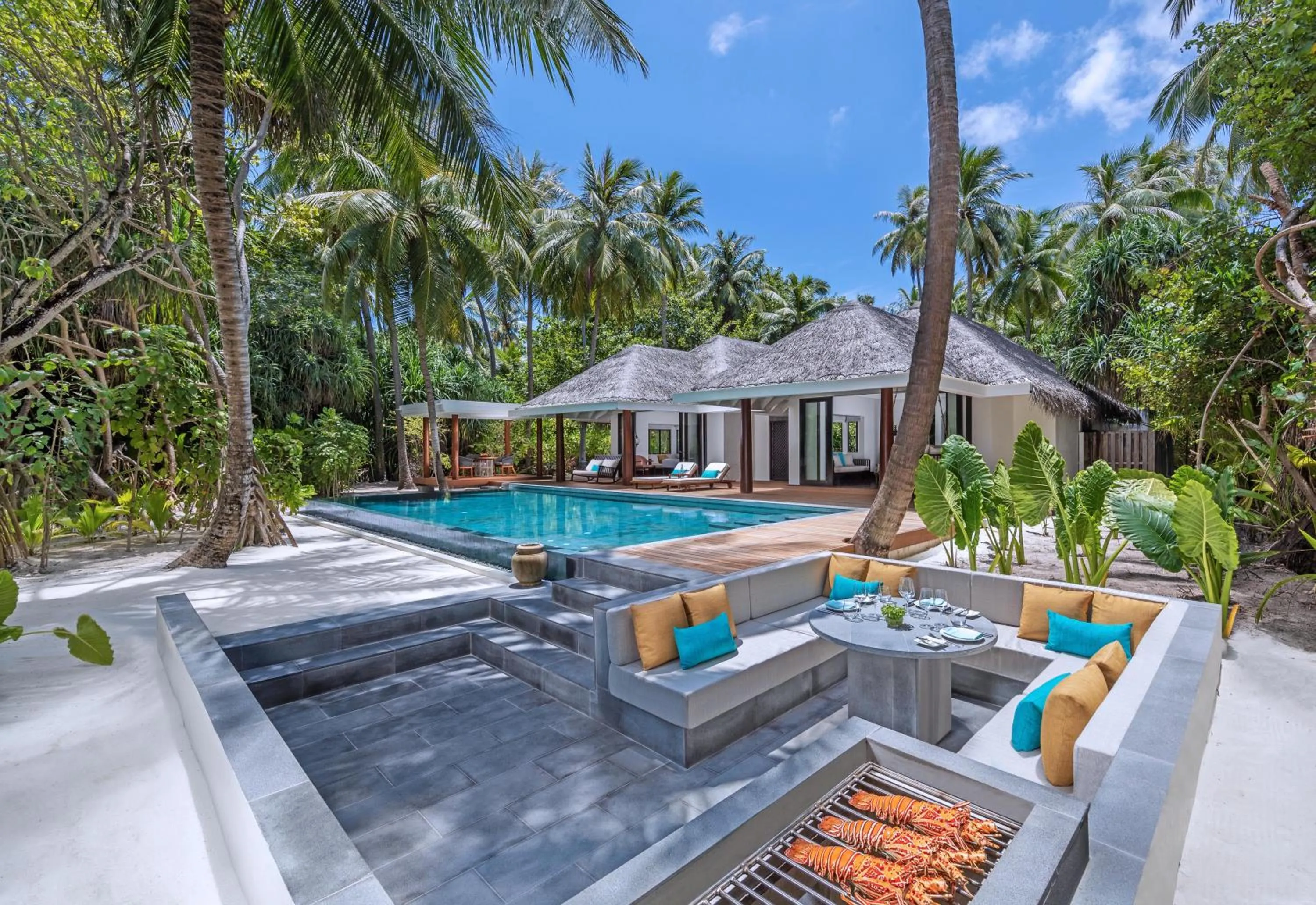 Garden view in Anantara Kihavah Maldives Villas
