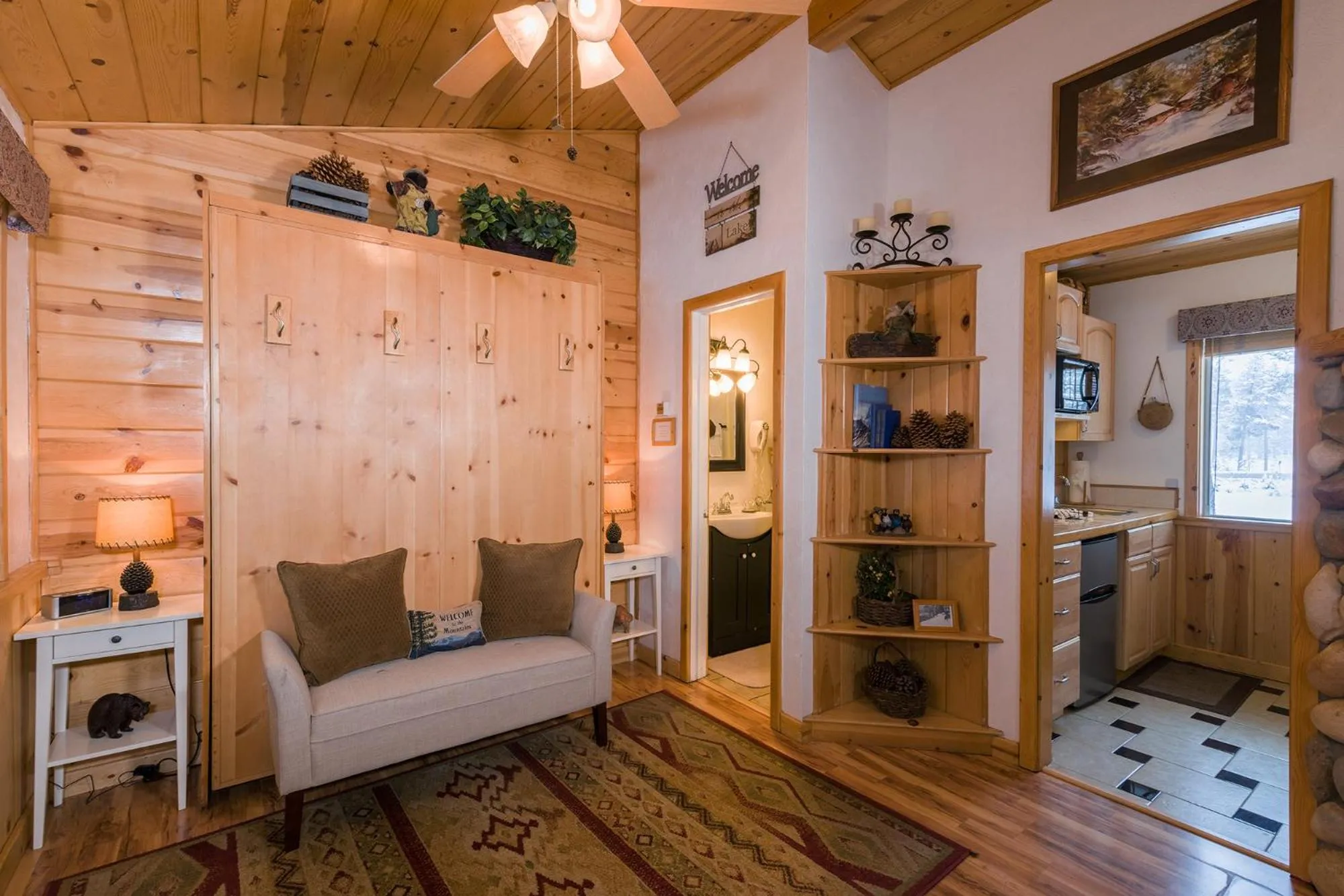 Family Suite with Two Queen Beds- Mountain Retreat in Fireside Lodge