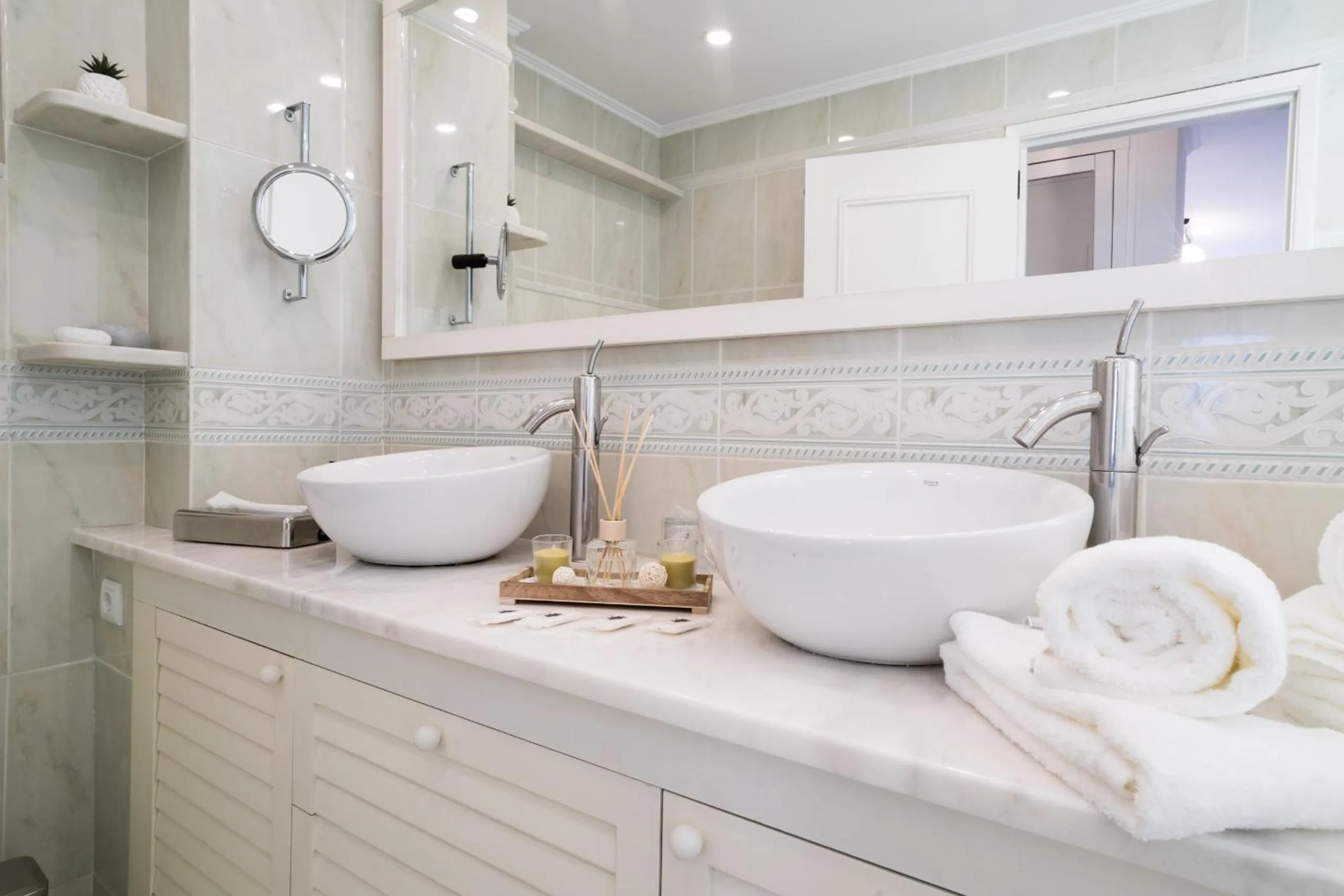 Bathroom in ARTS In Penthouse Apartments Til Sol