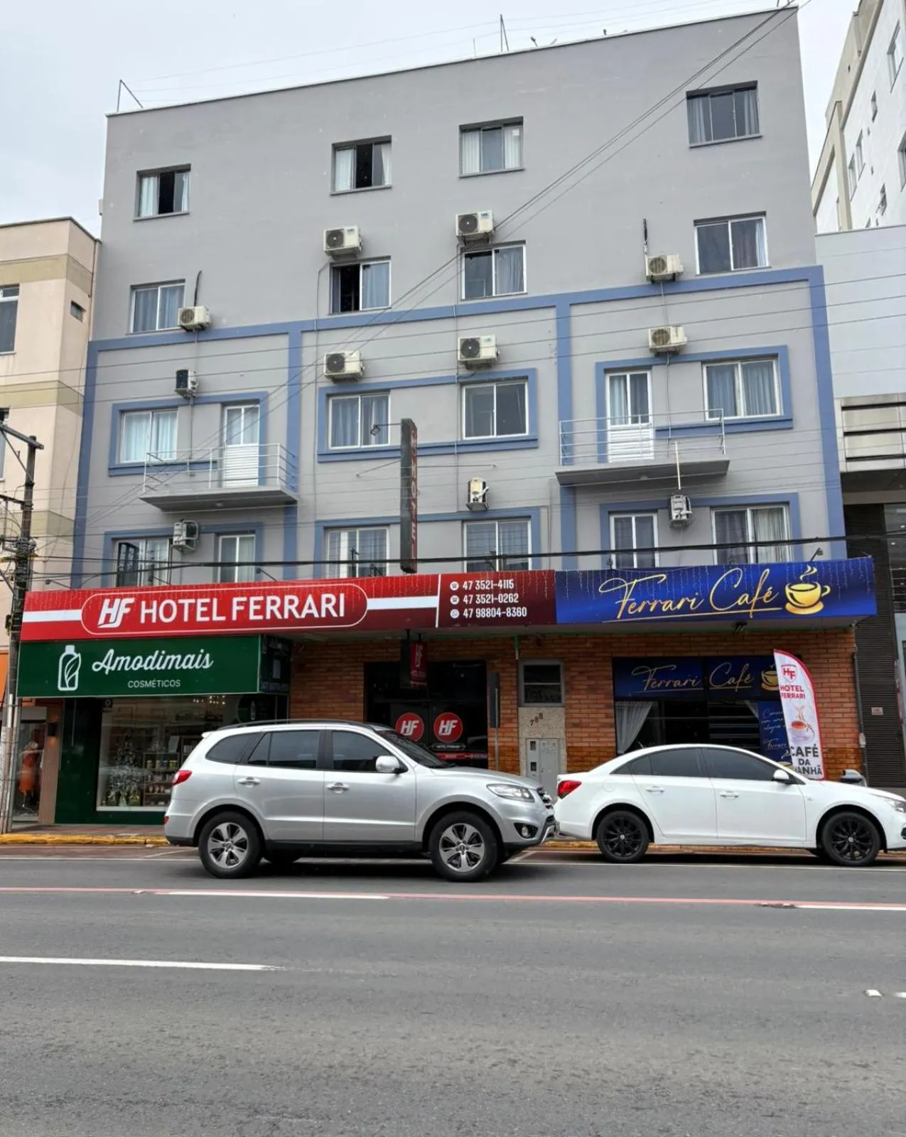 Hotel Ferrari