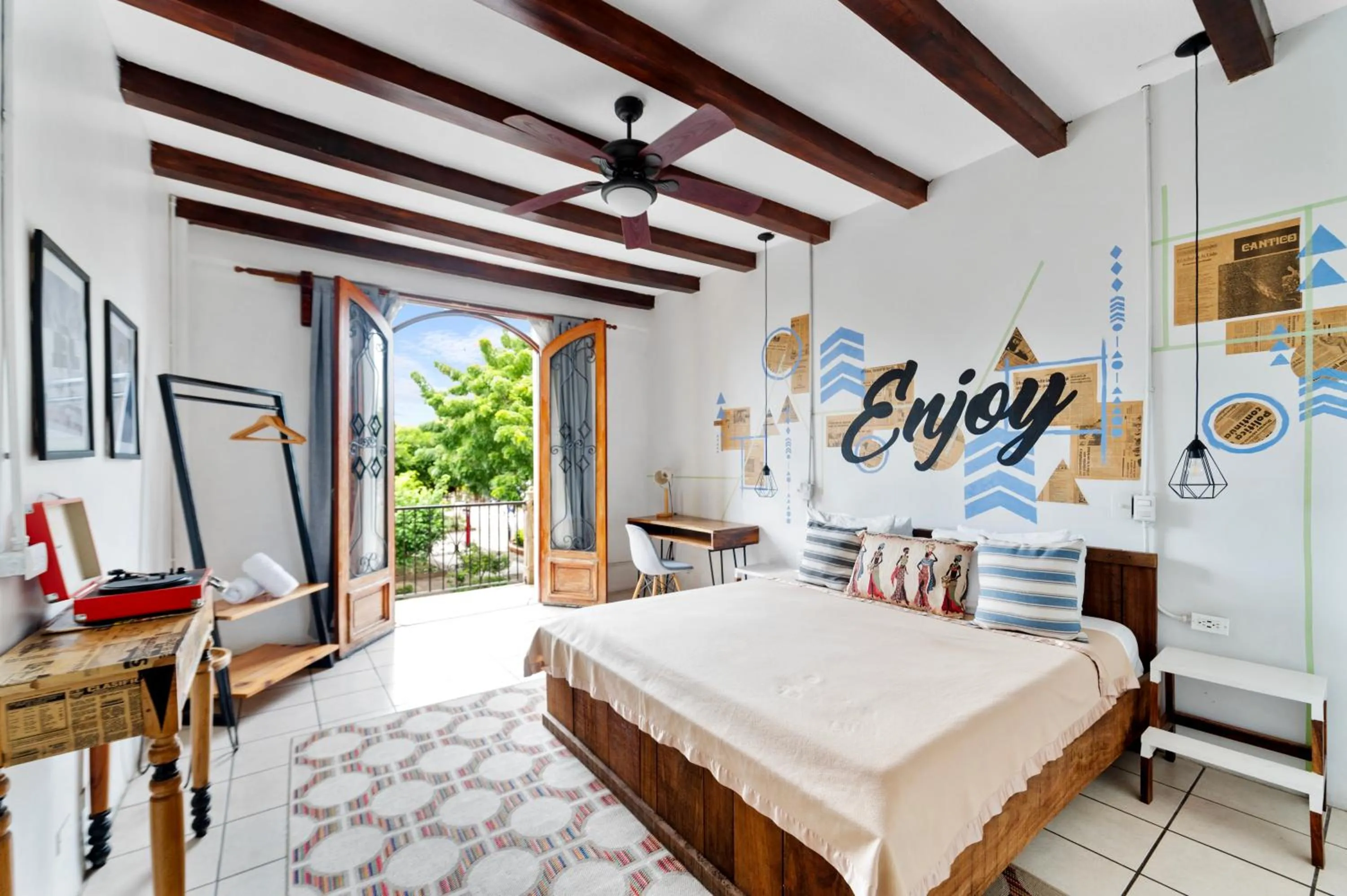 Bed in Socialtel Granada