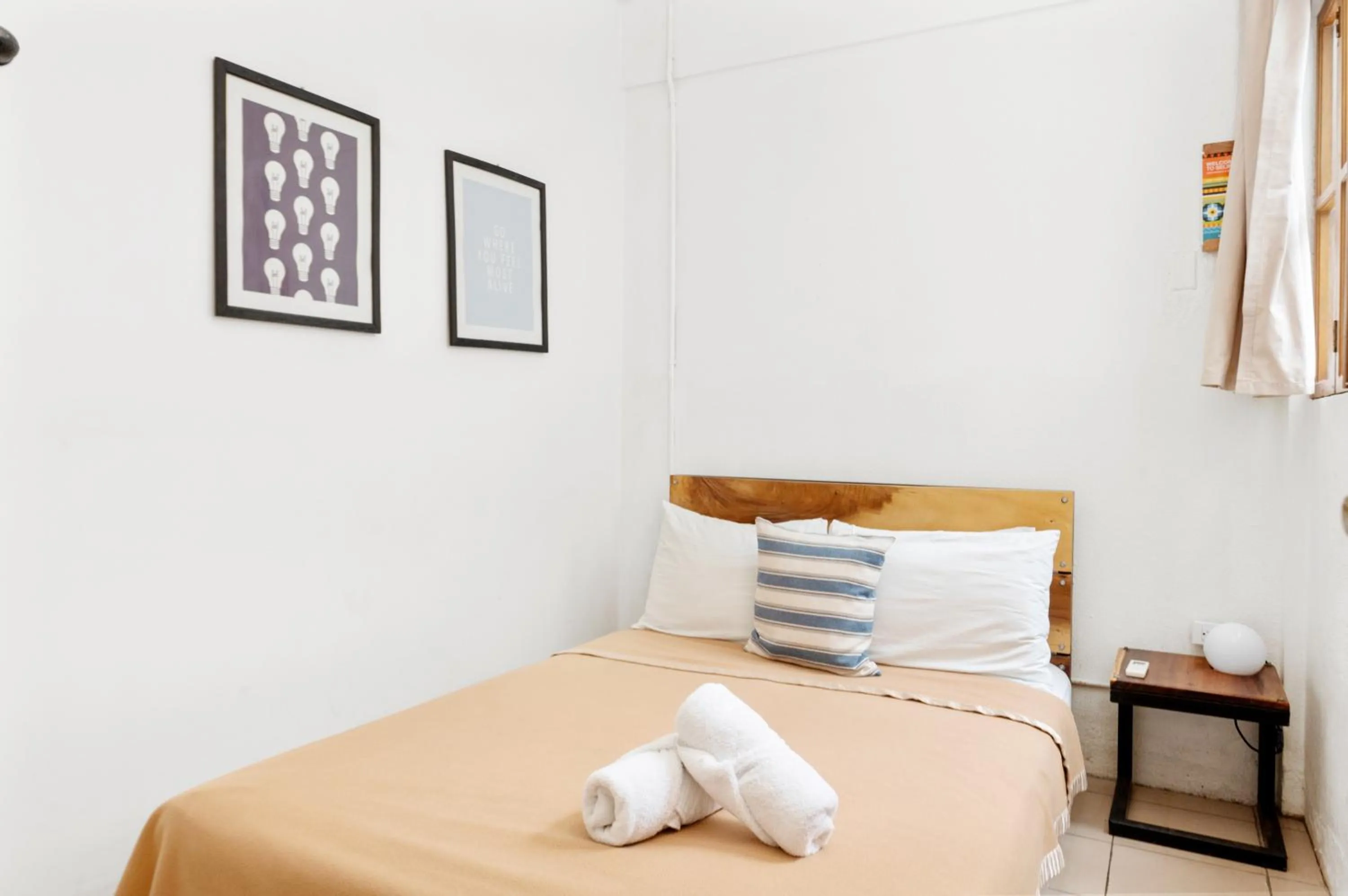 Bed in Socialtel Granada