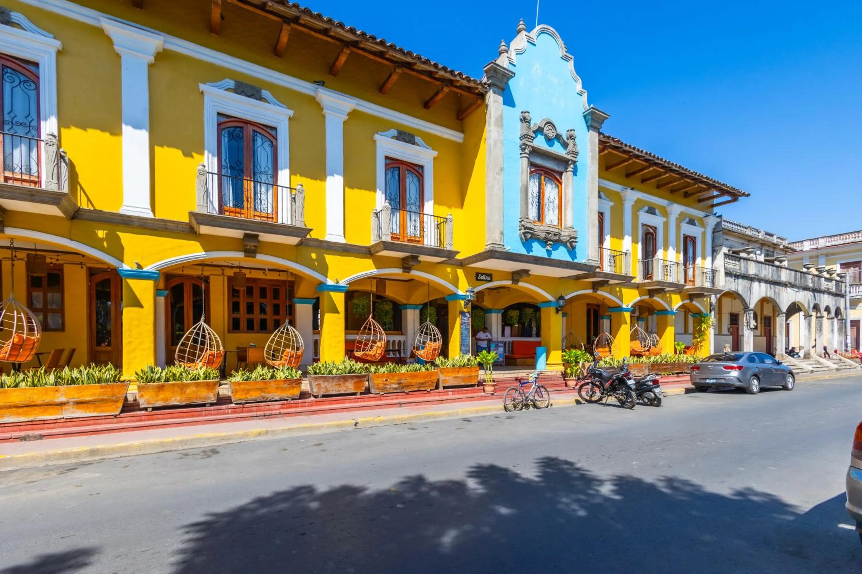 Property building in Socialtel Granada