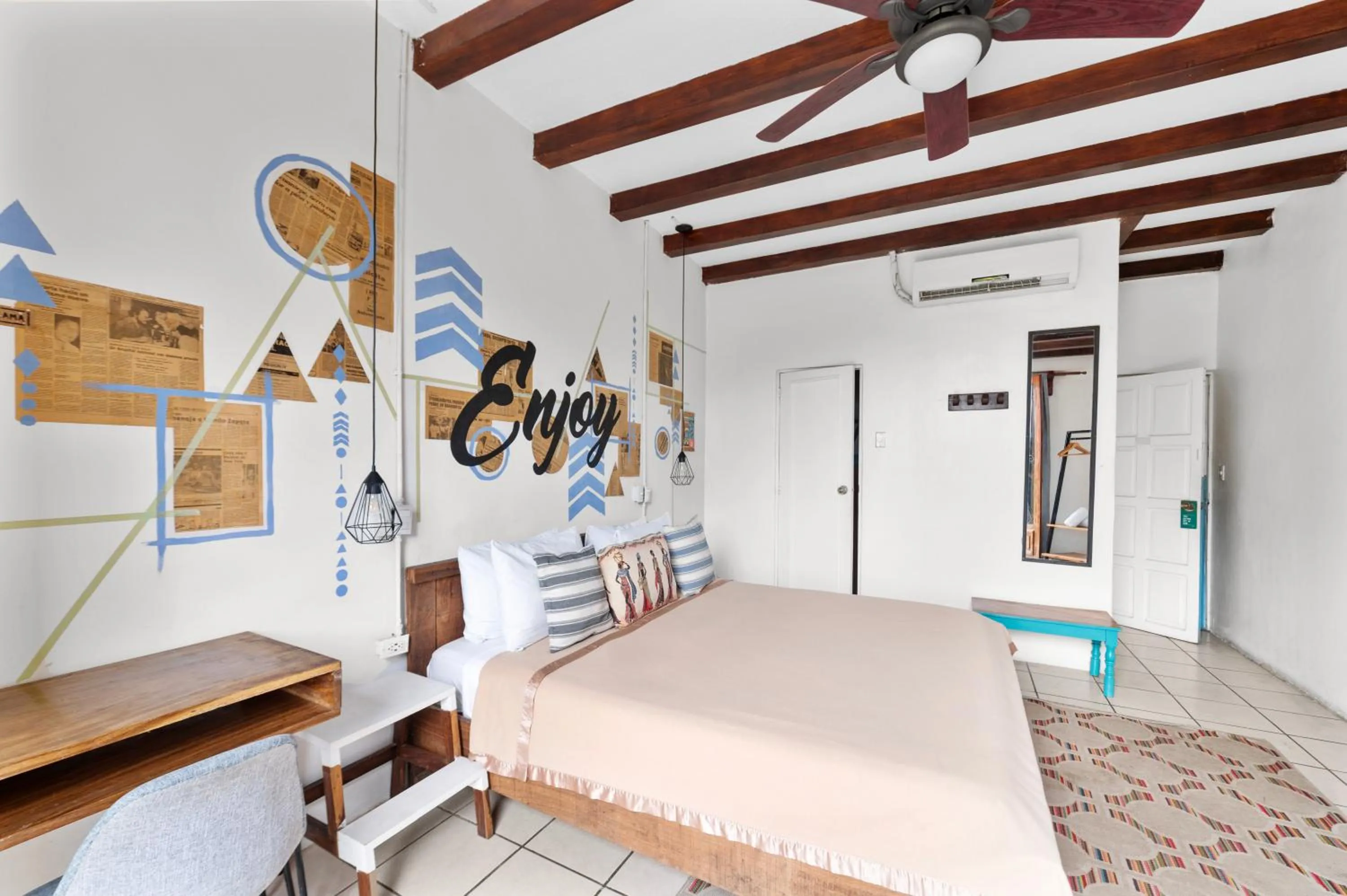 Bed in Socialtel Granada