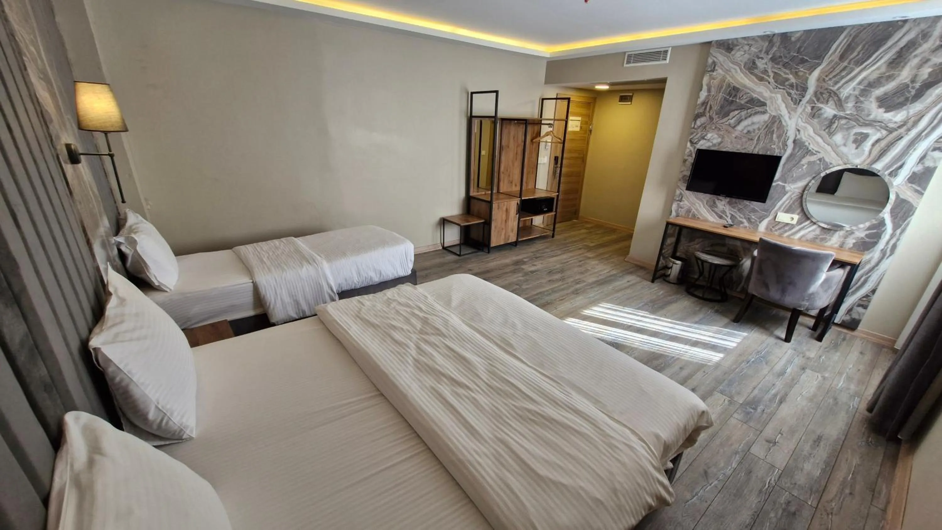 Photo of the whole room, Bed in Air Boss Istanbul Airport and Fair Hotel