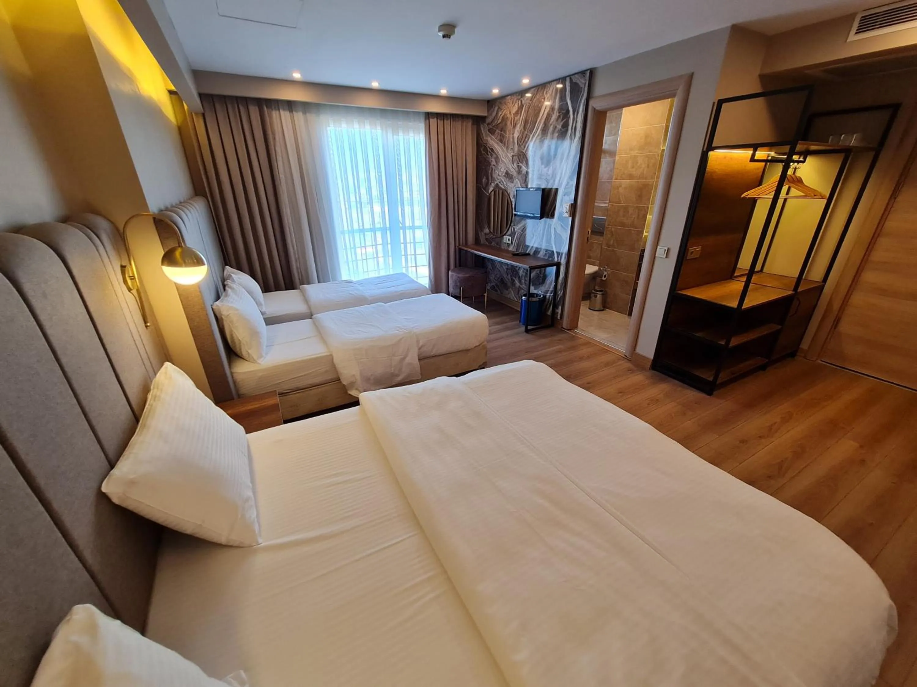 Photo of the whole room, Bed in Air Boss Istanbul Airport and Fair Hotel