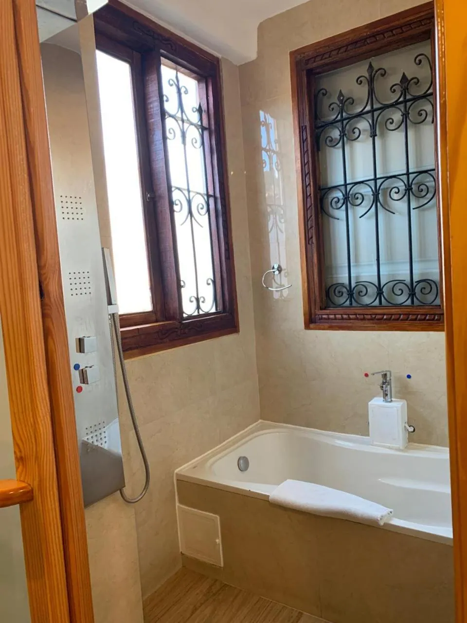 Bath in Waman Qorikancha