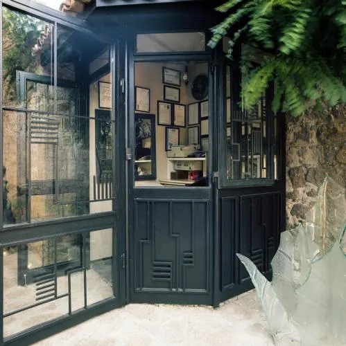 Assosyal Hotel
