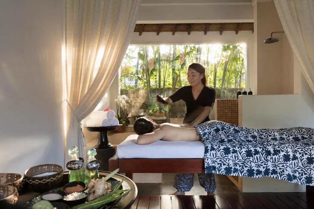 Spa and wellness centre/facilities, Bed in The Pavilions Bali