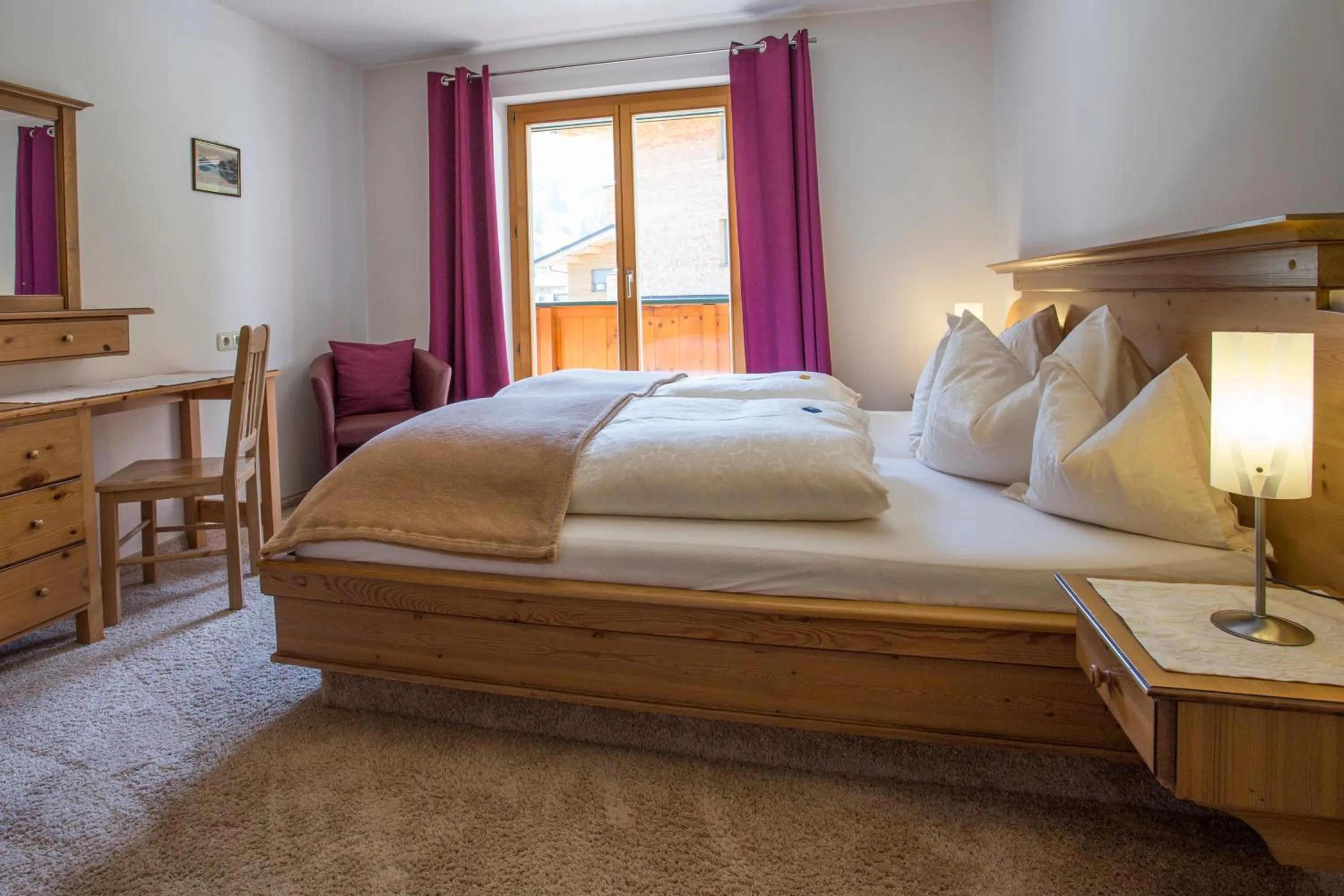 Bedroom, Bed in Appartements Spullersee