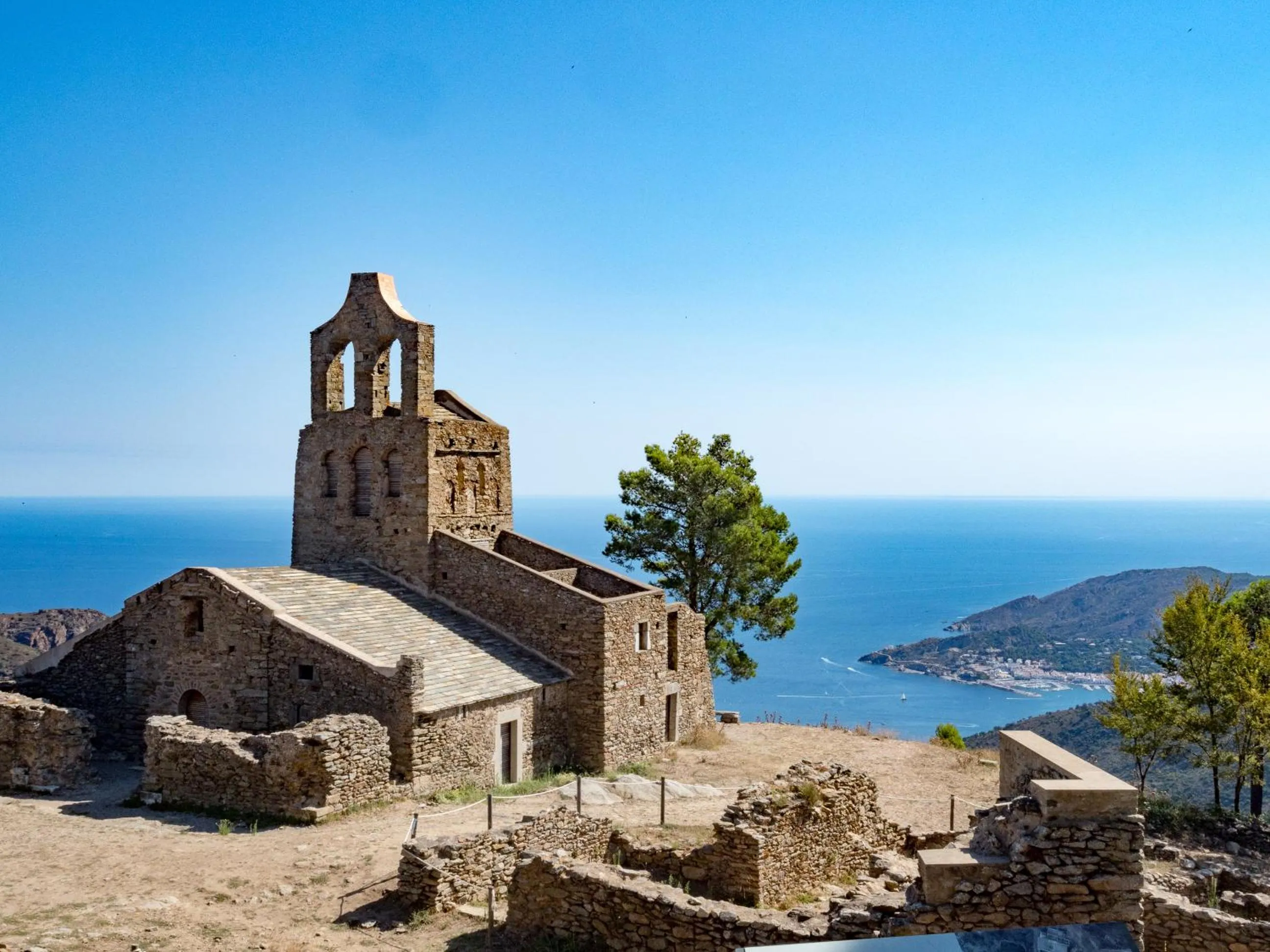 Nearby landmark in Suite & Spa Panoramic Olivars